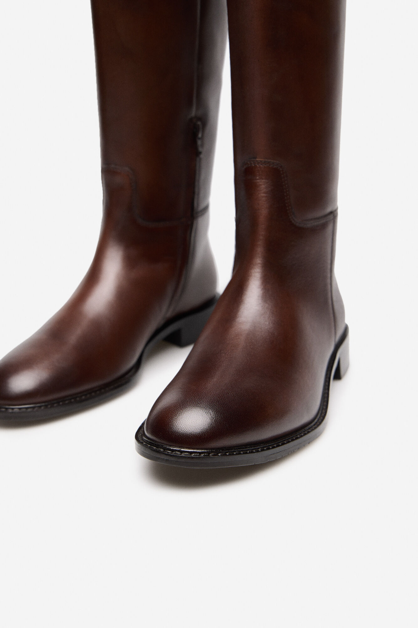 Cortefiel leather riding boot Dark brown