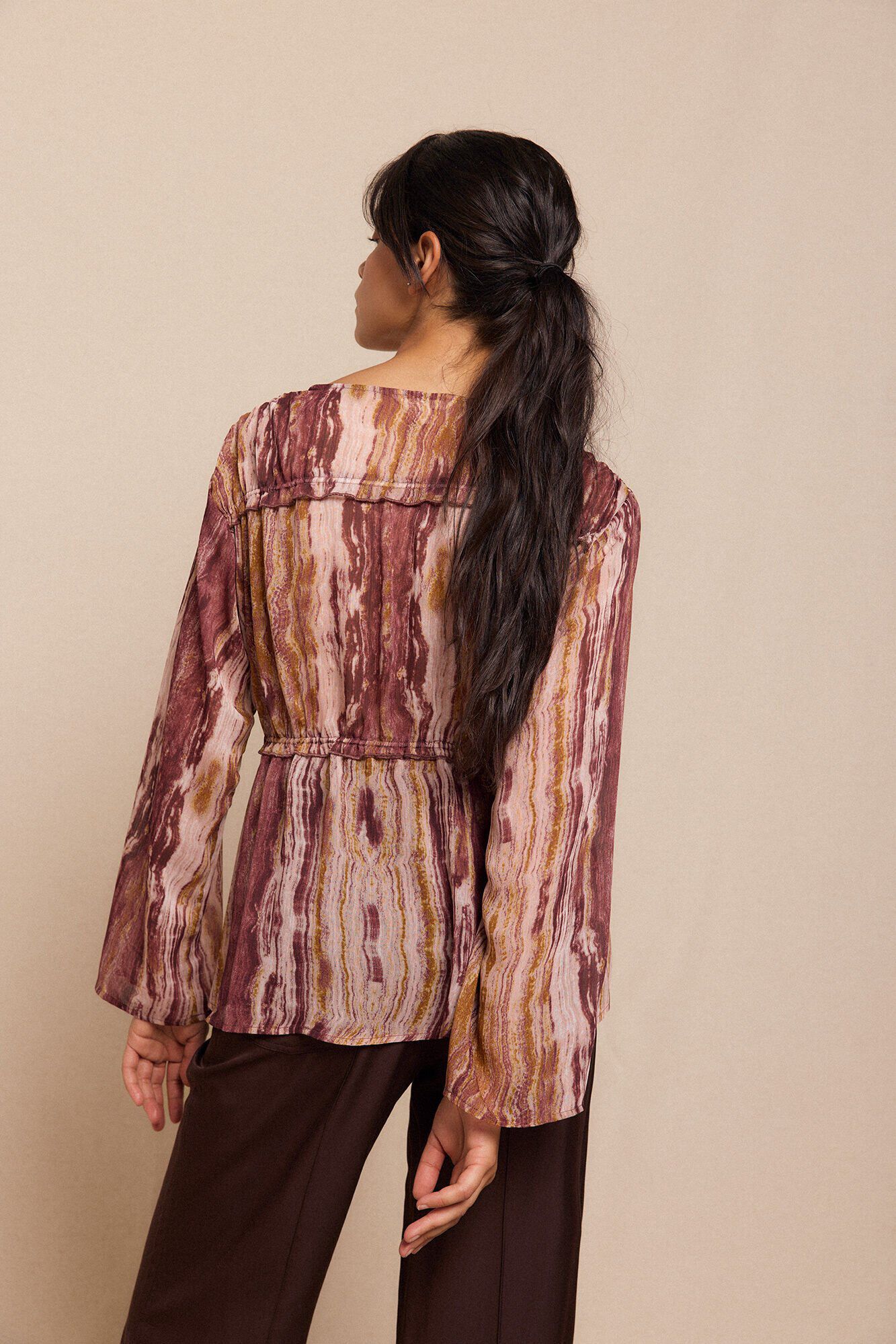 Slowlove Blusa assim&eacute;trica