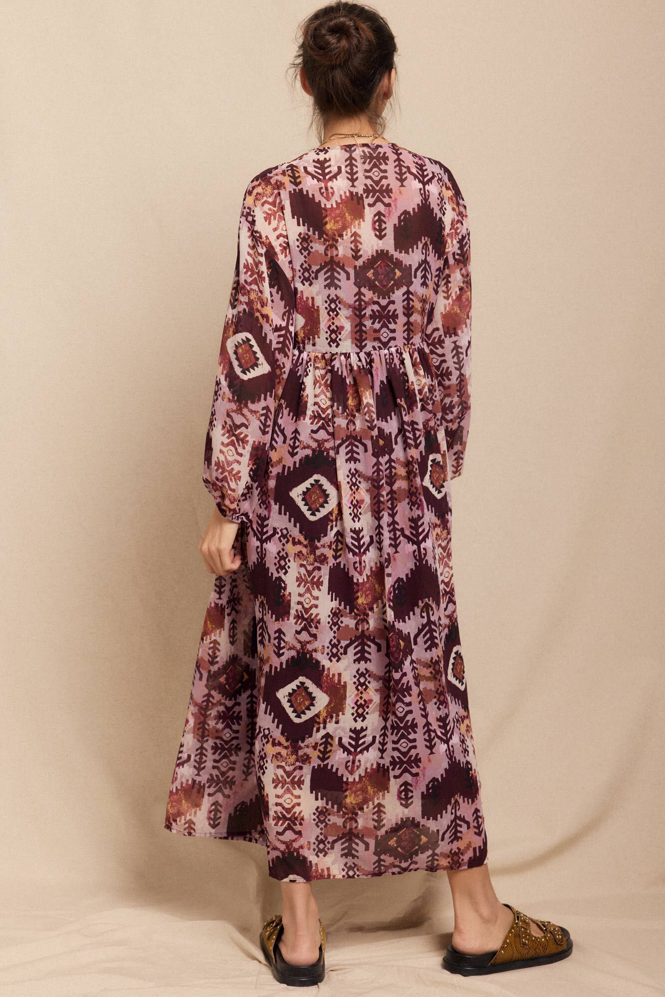 Slowlove Vestido flu&iacute;do estampado e bordado Multicolorido