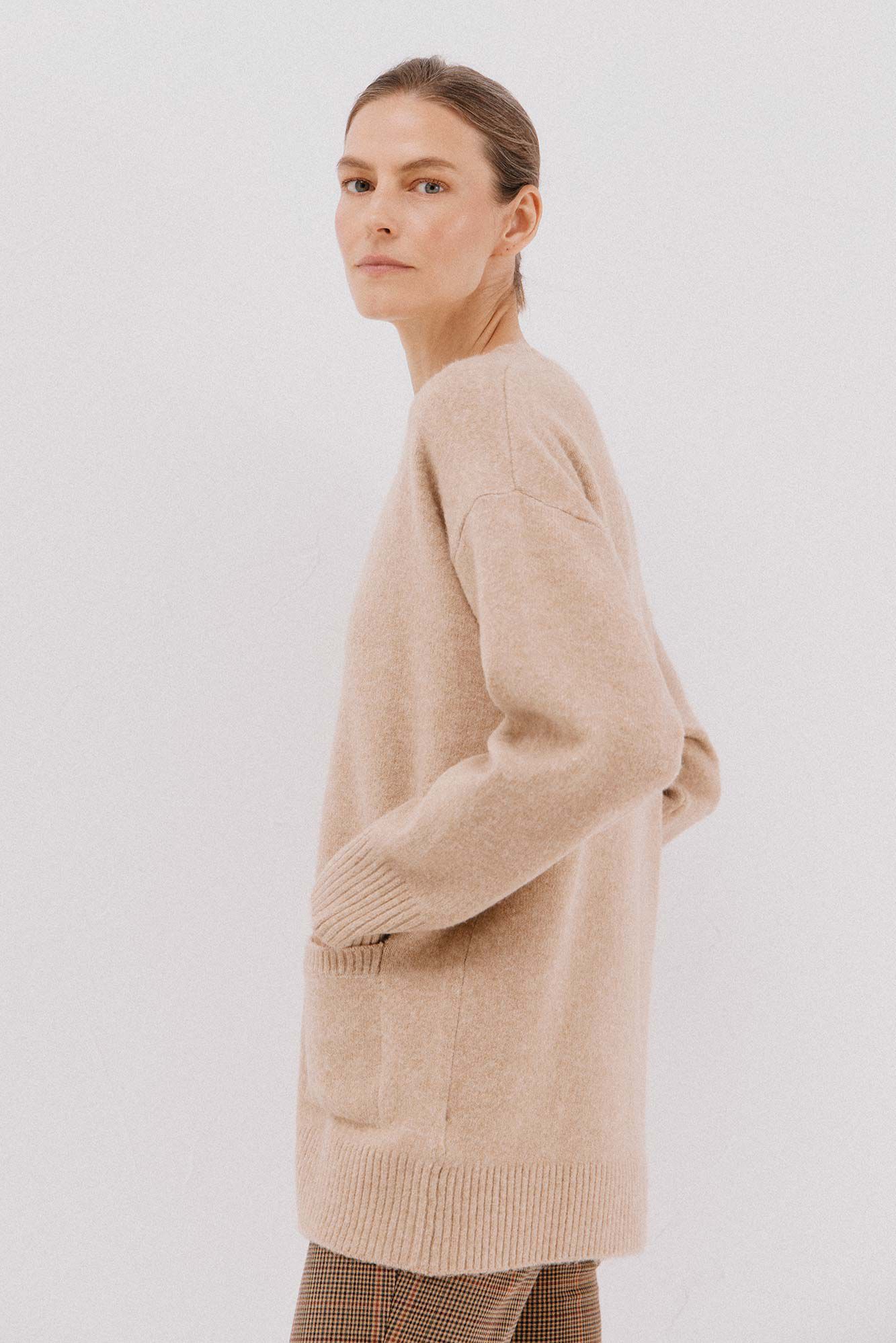 Cortefiel Long cardigan with pockets Beige