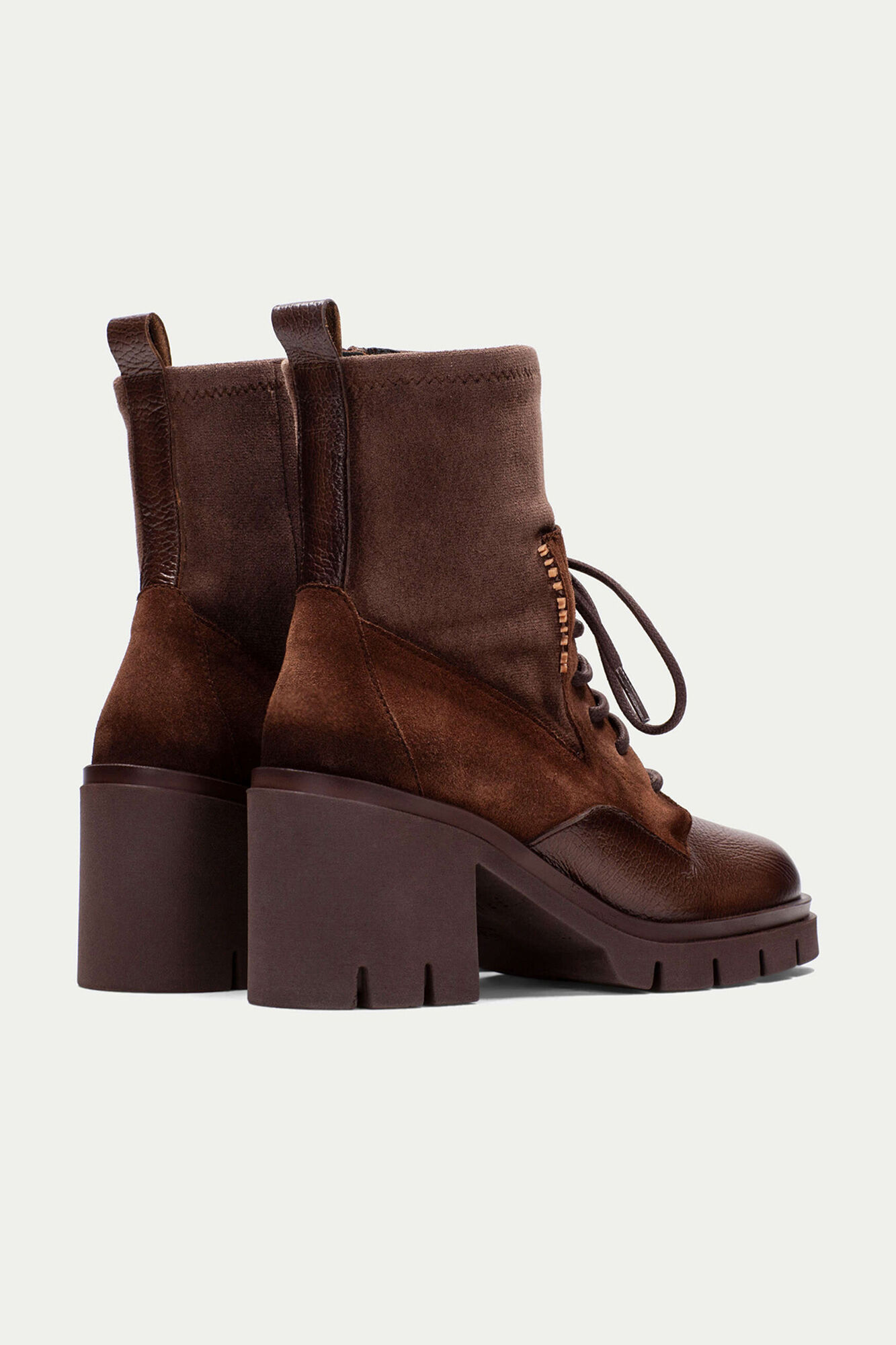 Hispanitas Lace-up ankle boot with track sole in Zurich Dark brown