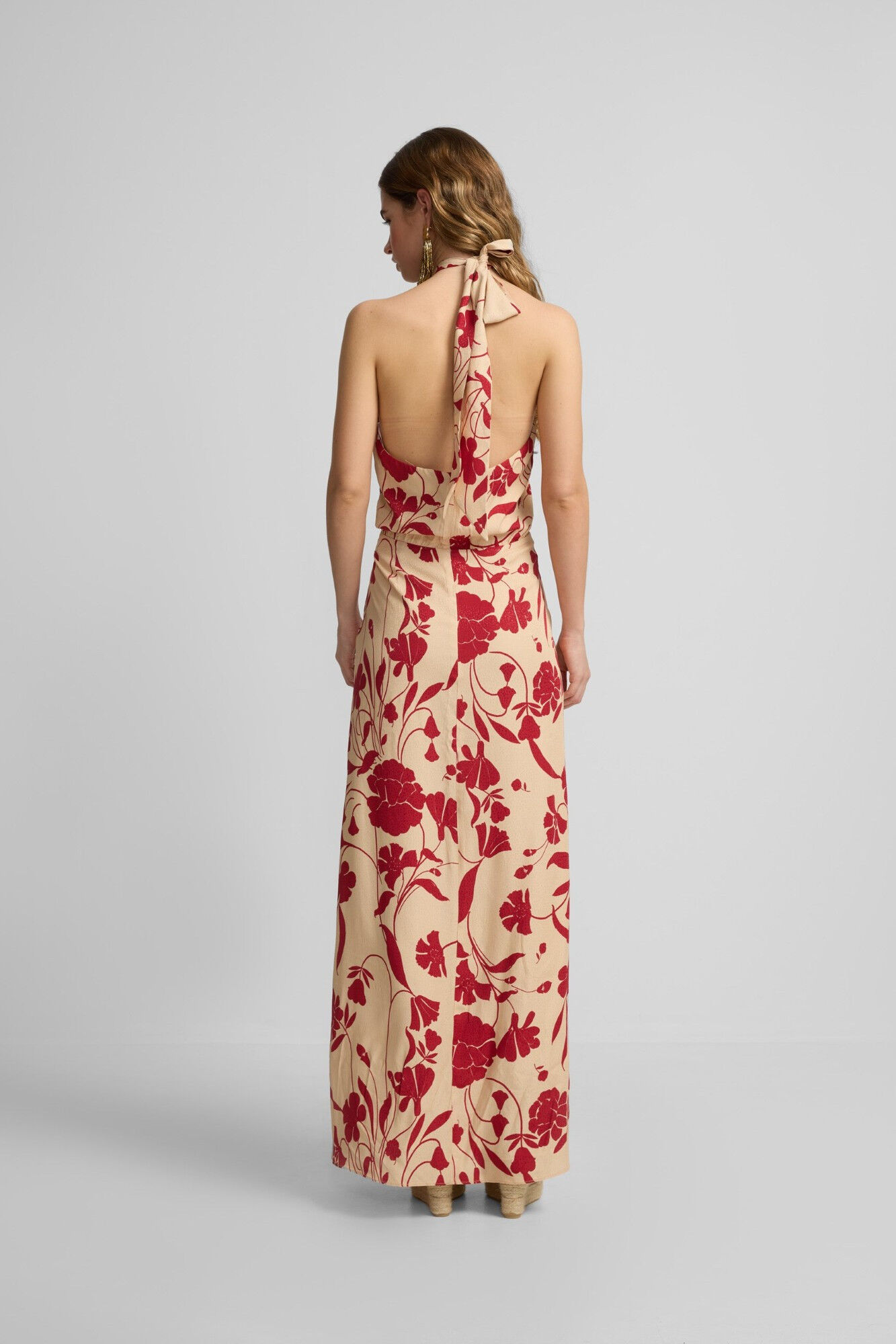 Silbon Vestido gola halter com estampado floral Vermelho