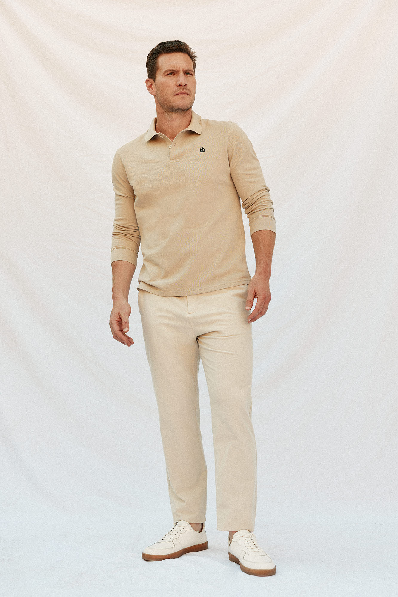 Cortefiel Essential long-sleeved polo shirt Beige