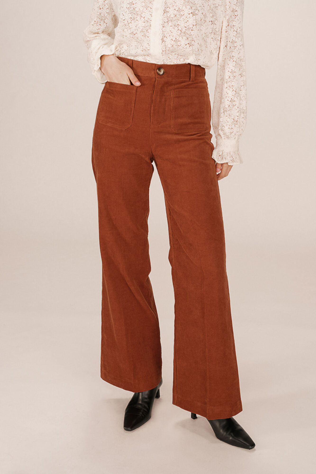 Grace & Mila Cal&ccedil;a de veludo cotel&ecirc; com bolsos frontais Laranja