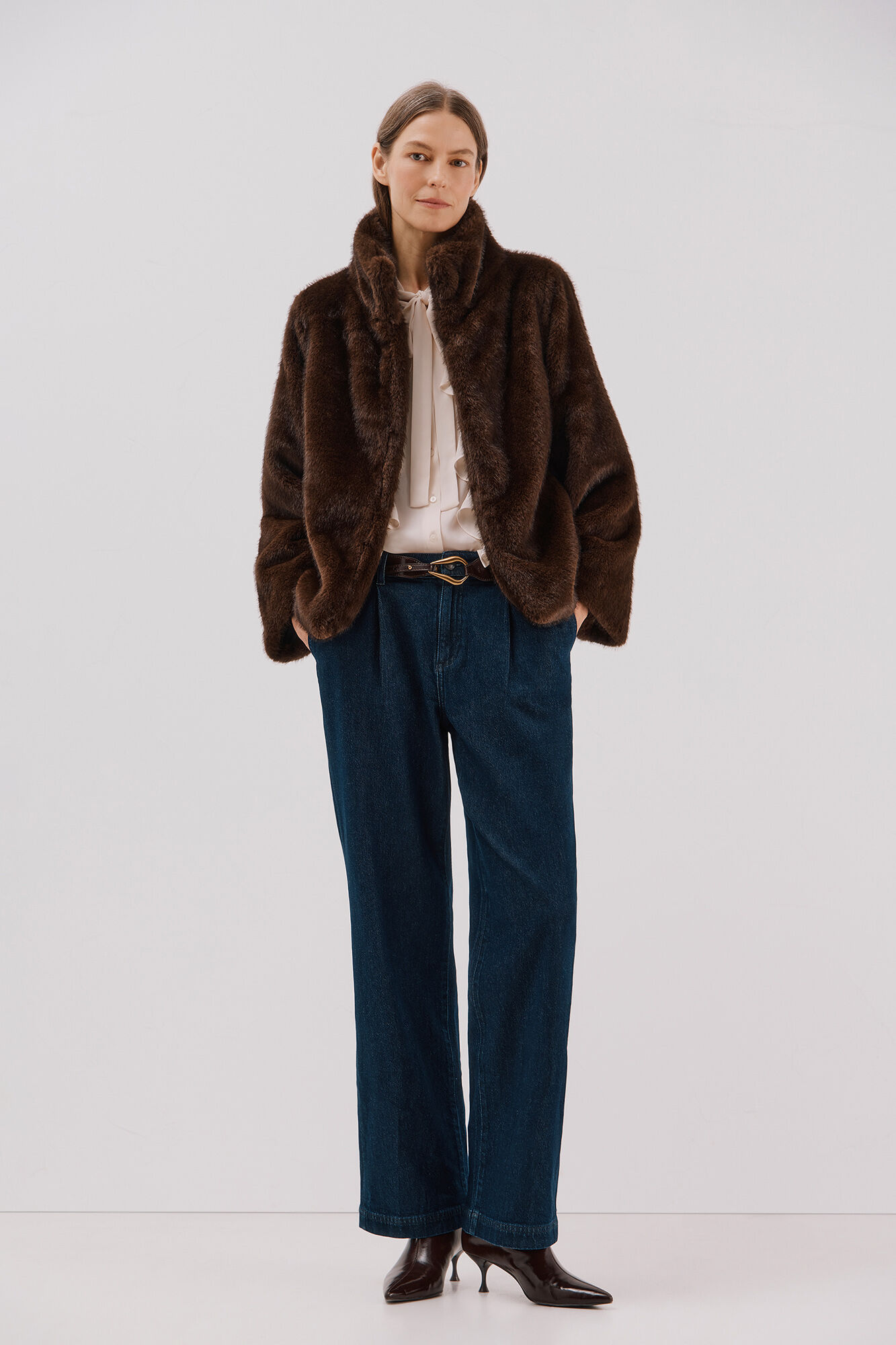 Cortefiel Casaco com pelo sint&eacute;tico Castanho