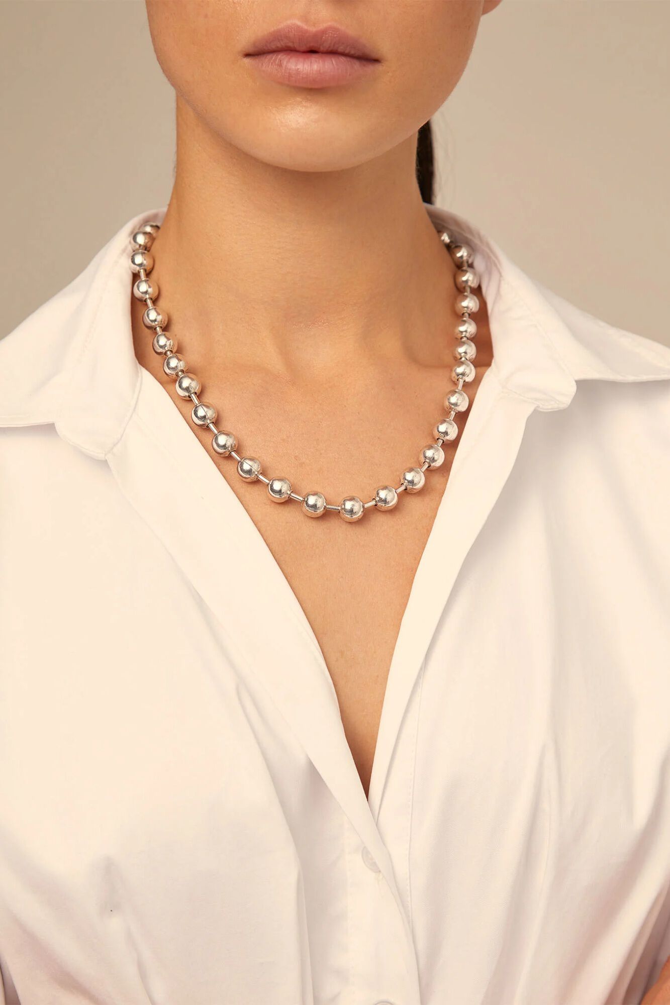 UNOde50 Collar bolas con ba&ntilde;o de plata