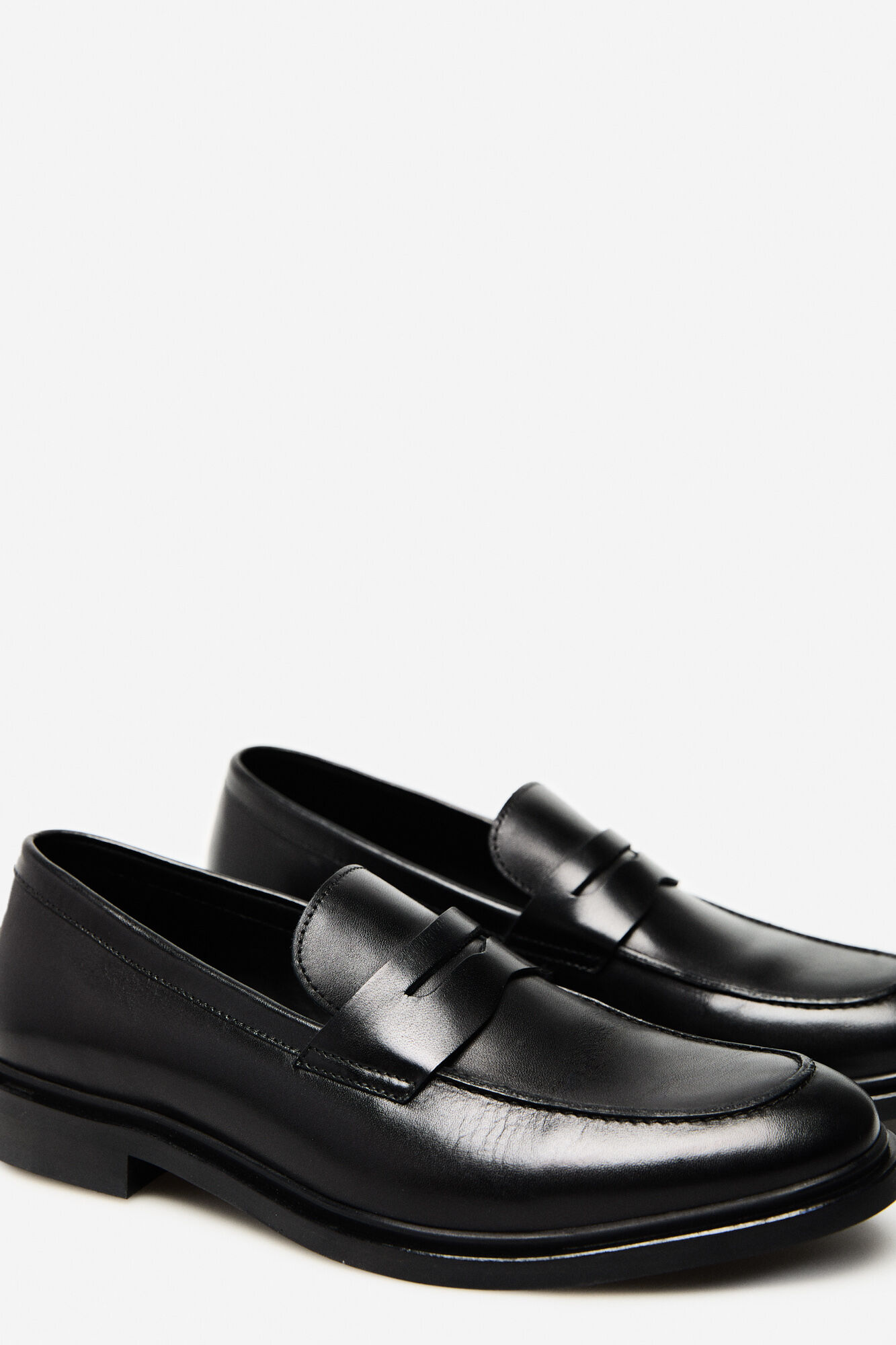 Cortefiel Mocassins elegante de pele Preto