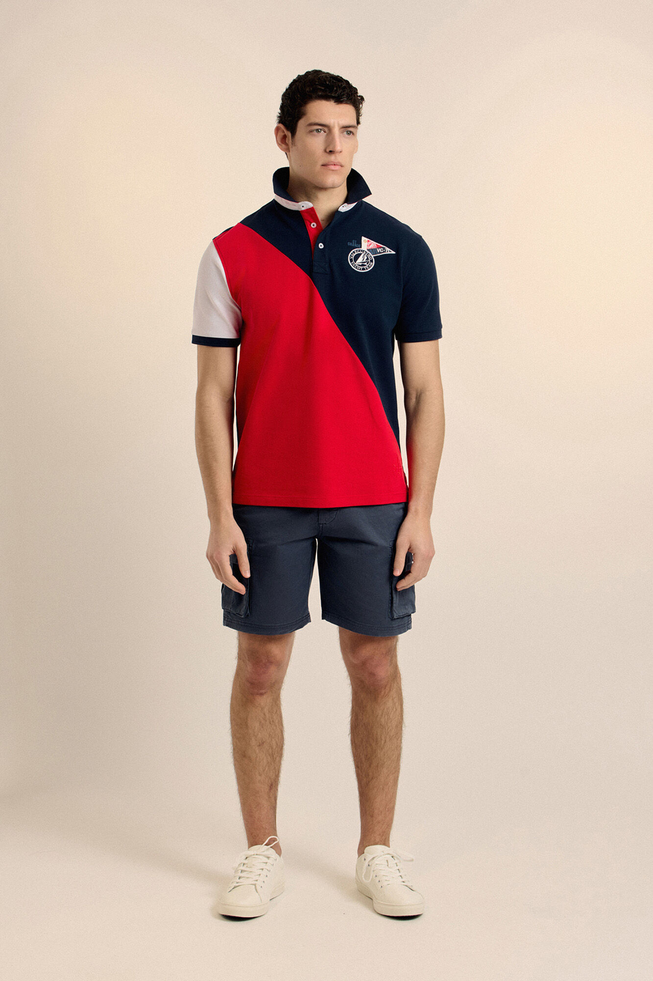 Valecuatro Flag pole Red