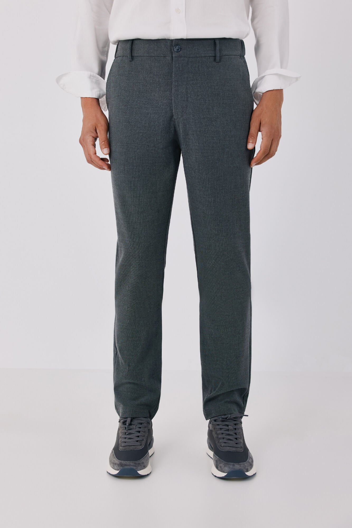Cortefiel Comfortable elasticated tapered chinos