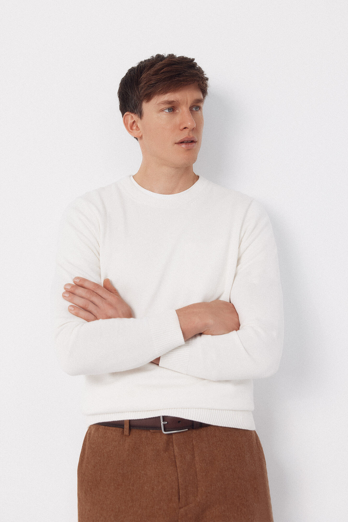 Cortefiel Basic cotton knit round neck jersey-knit White