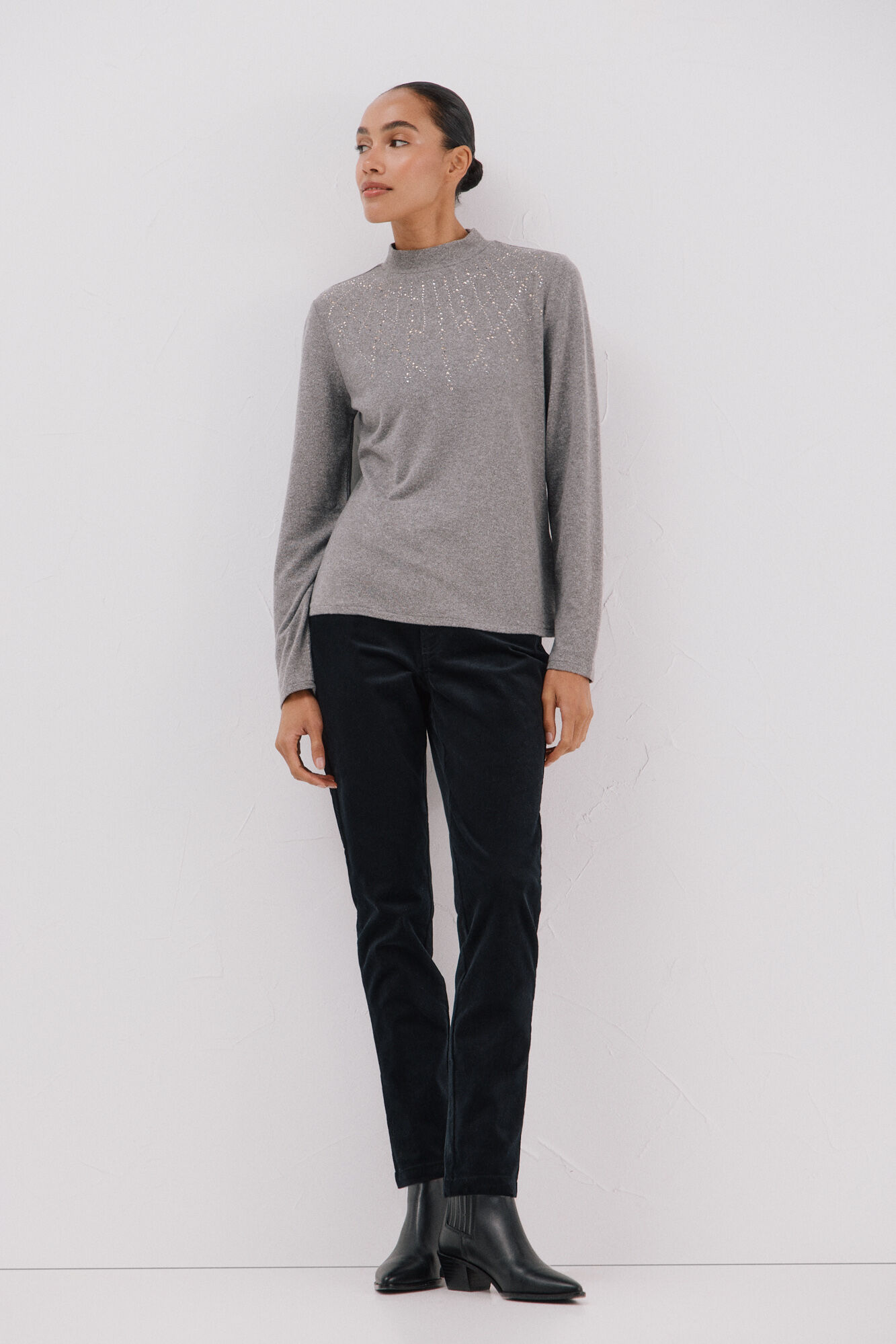 Cortefiel T-shirt with rhinestone detail Grey