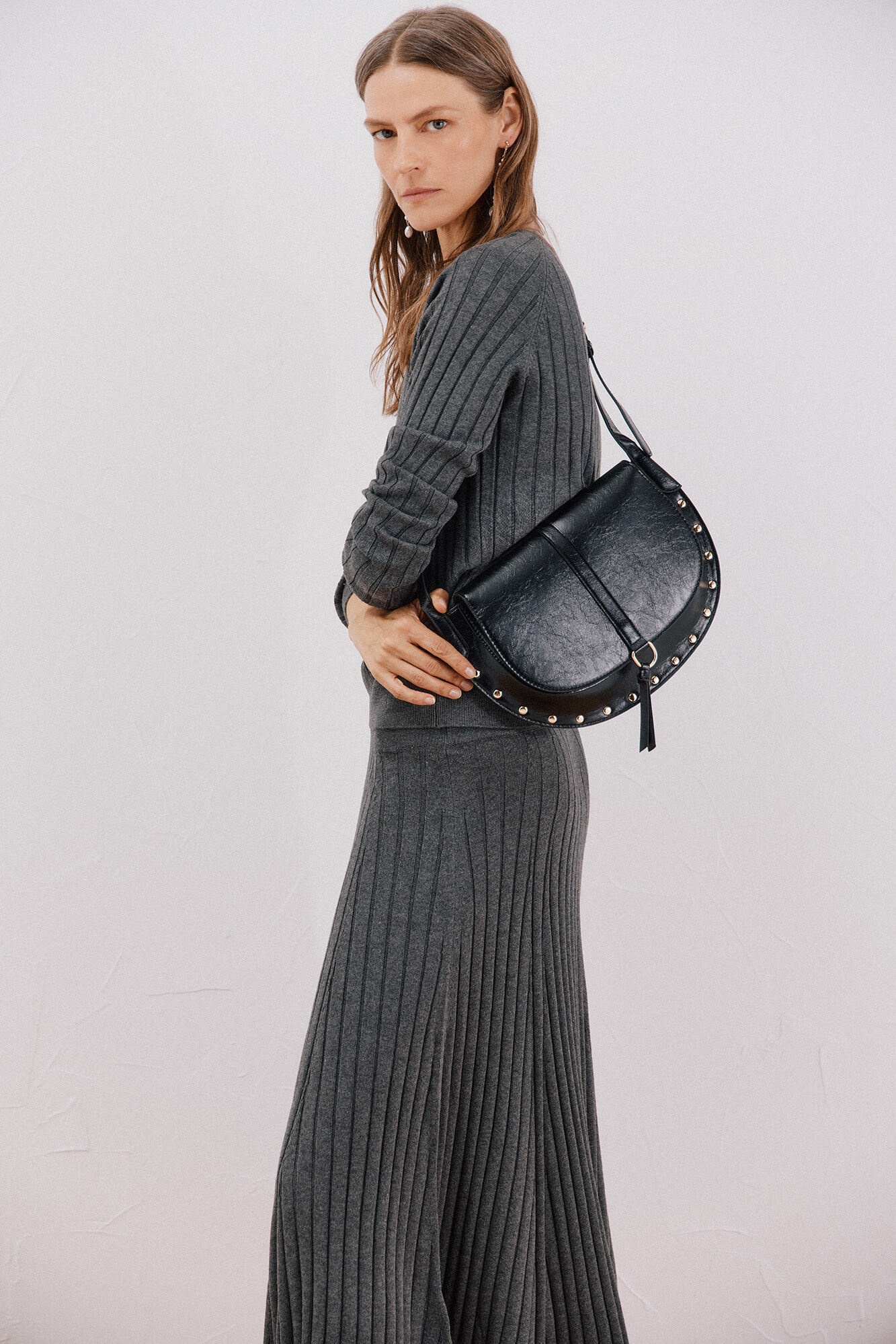 Cortefiel Jersey total look