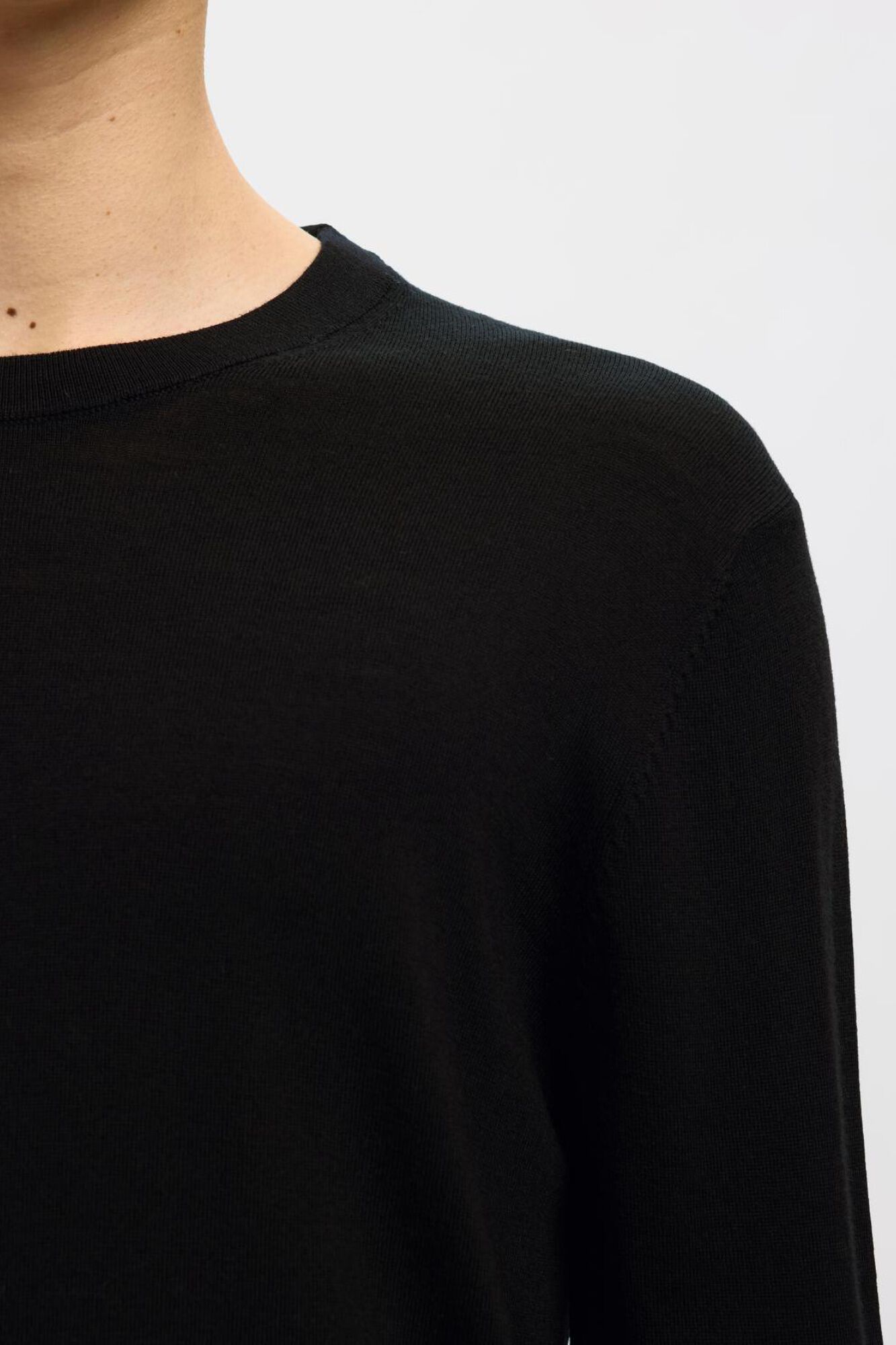 Selected 100% merino wool jumper Black