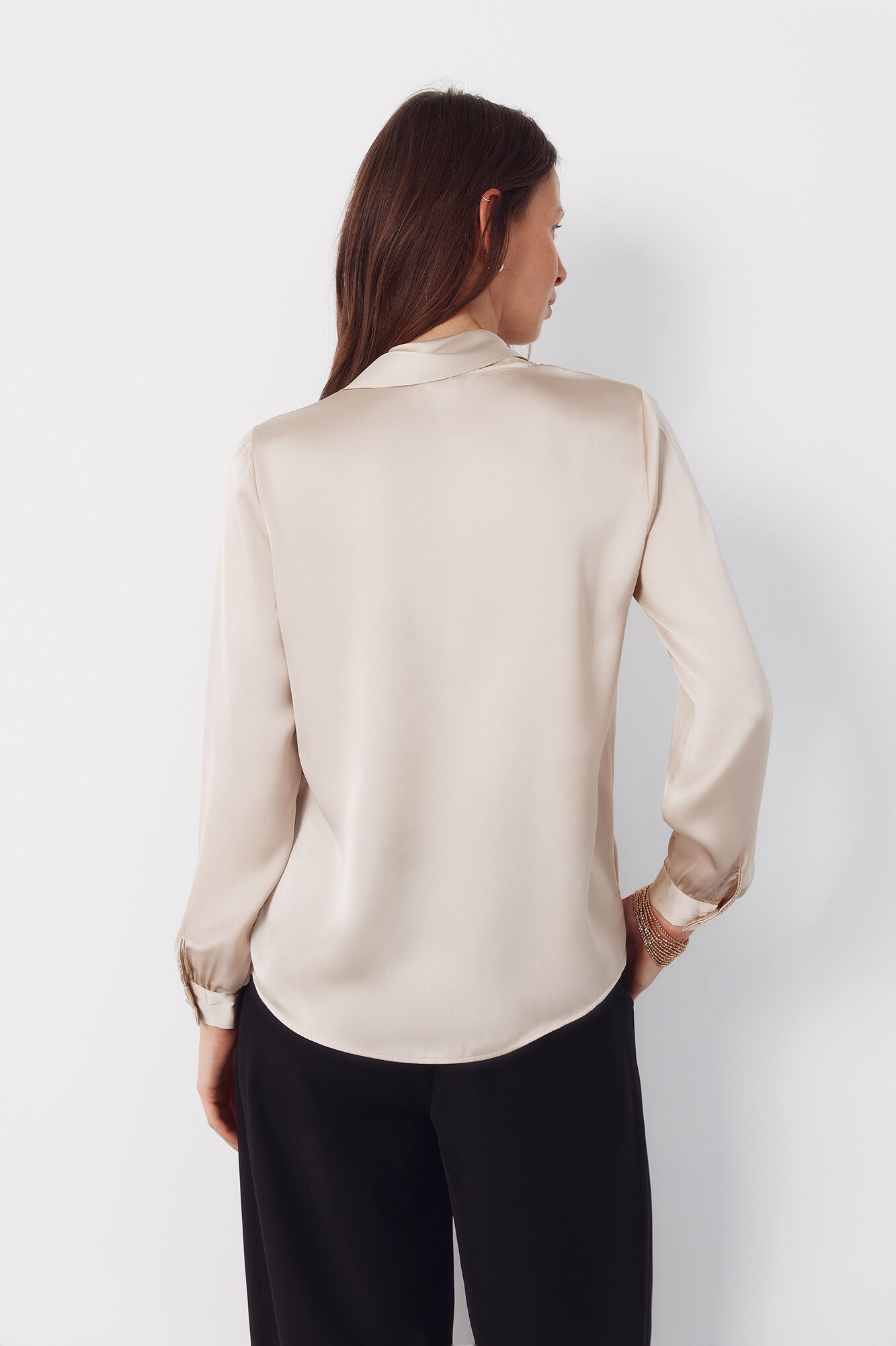 Cortefiel Satin blouse with bow Printed beige