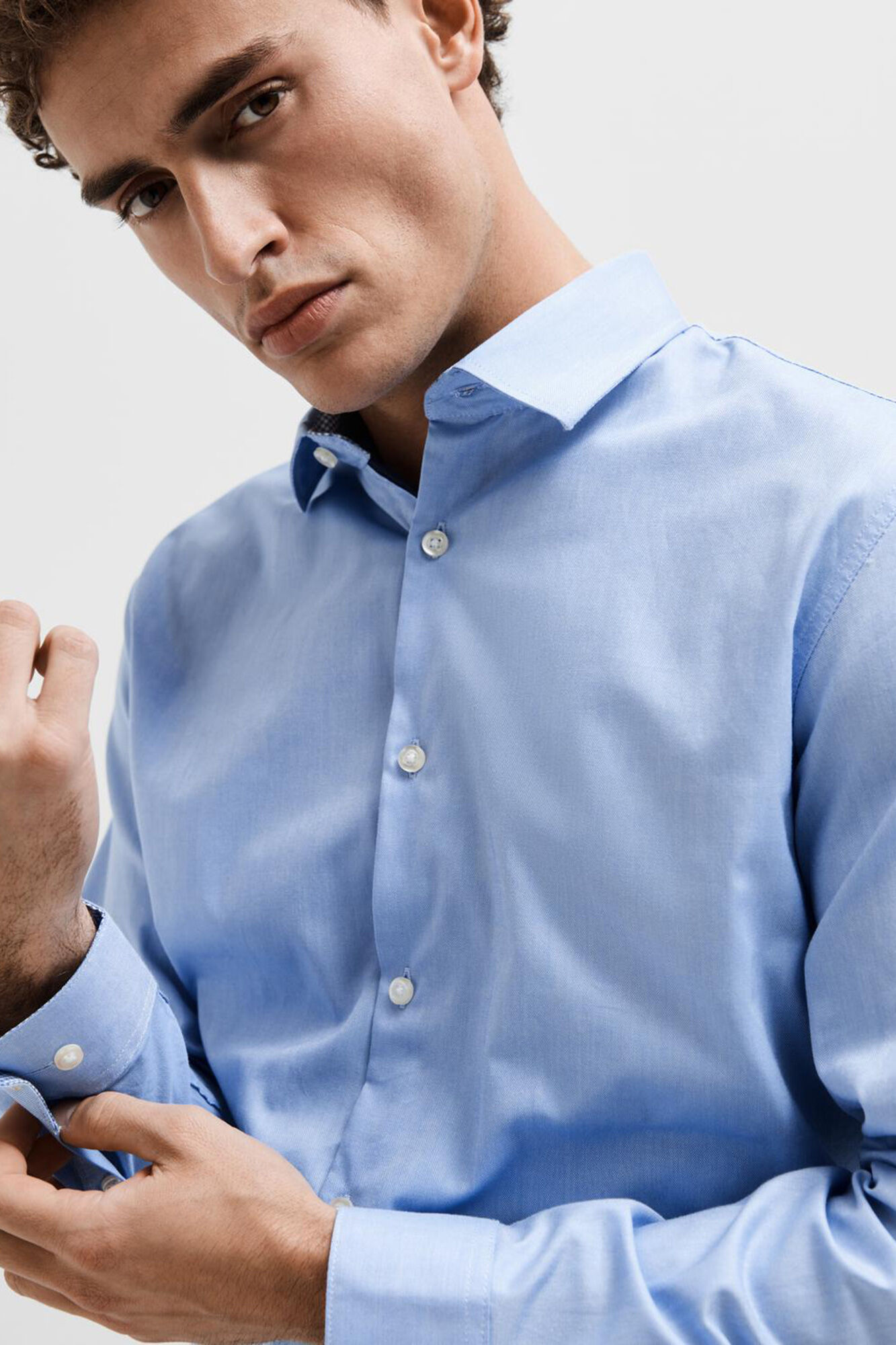 Selected Formal Slim Fit dress shirt made with organic cotton.  Blue