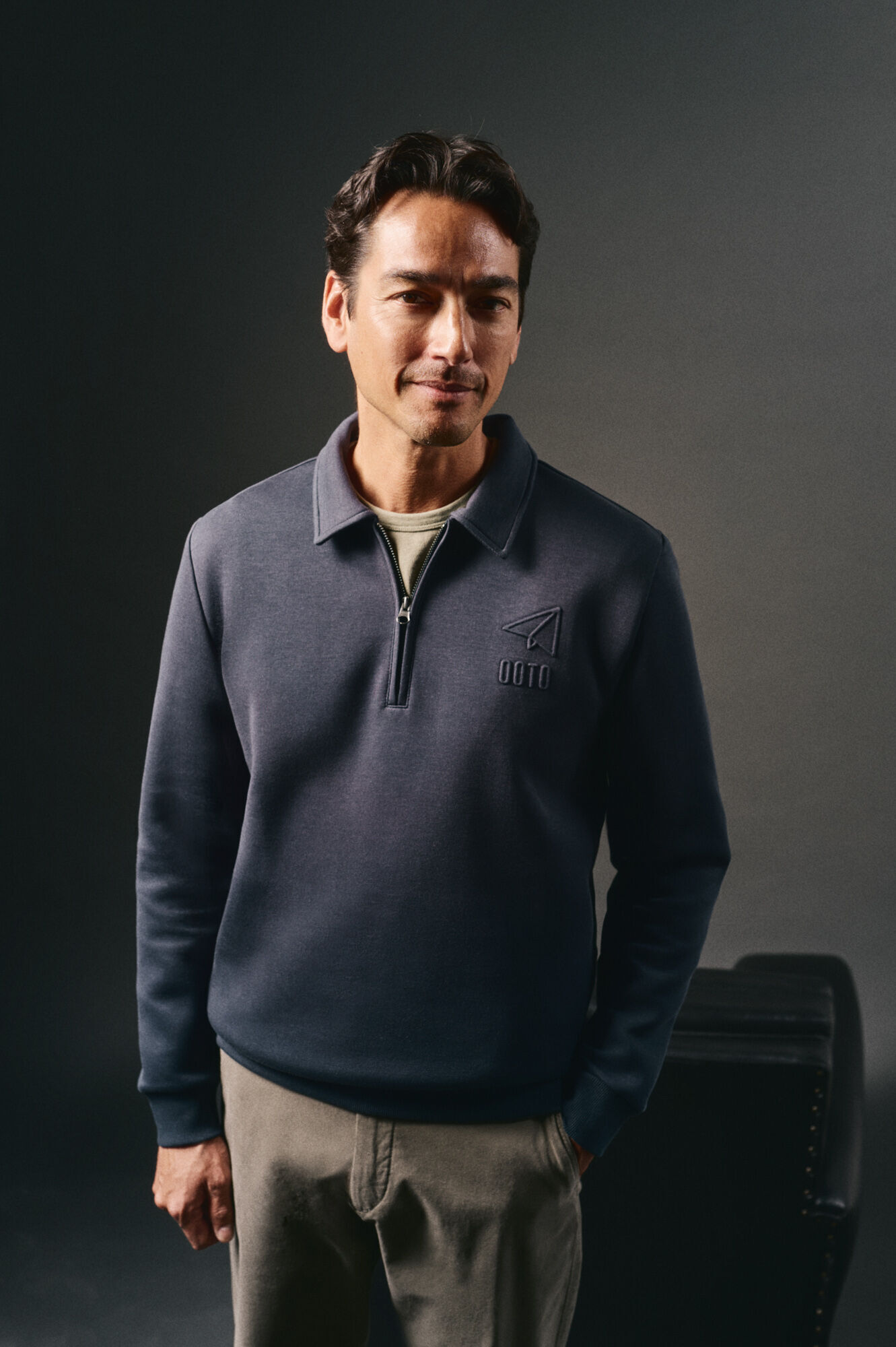 OOTO Zipped neck sweatshirt Navy