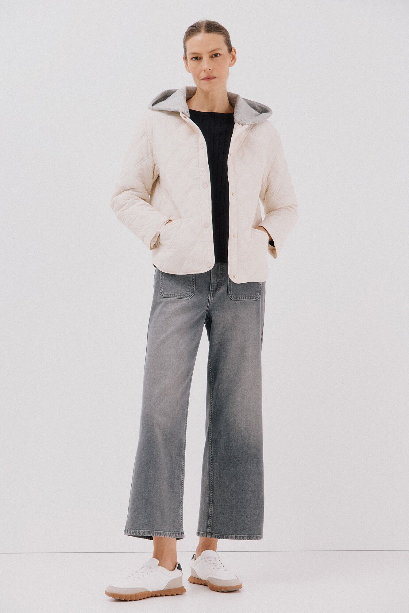 Cortefiel Anorak corto capucha sudadera