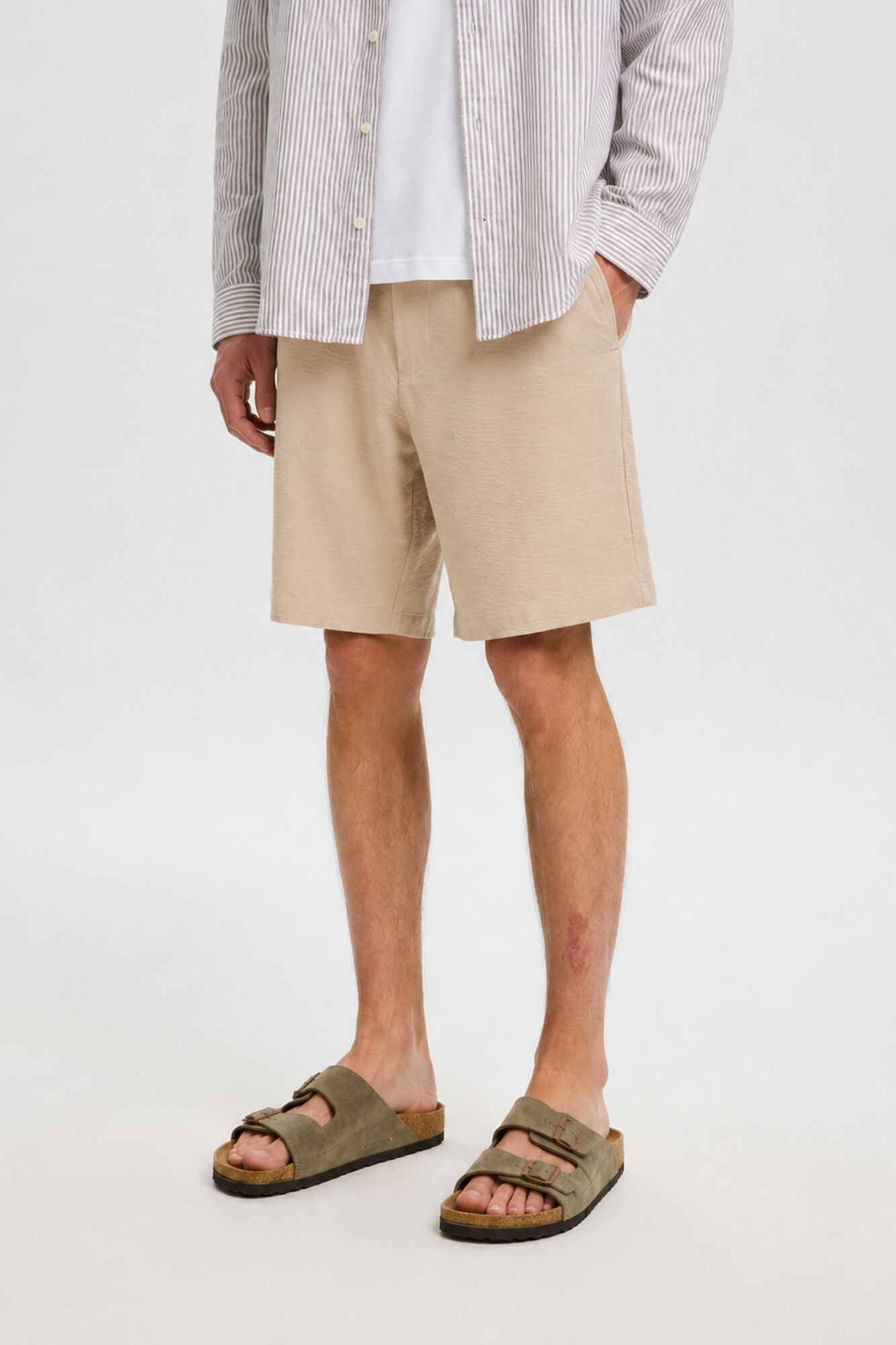 Selected Structured fabric short trousers Beige