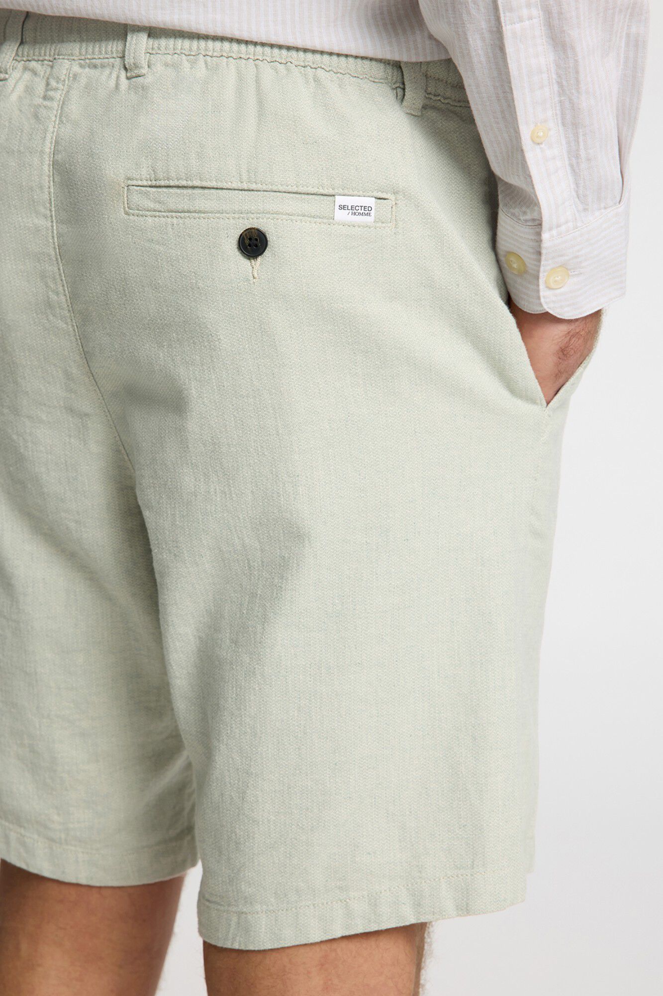 Selected Linen short