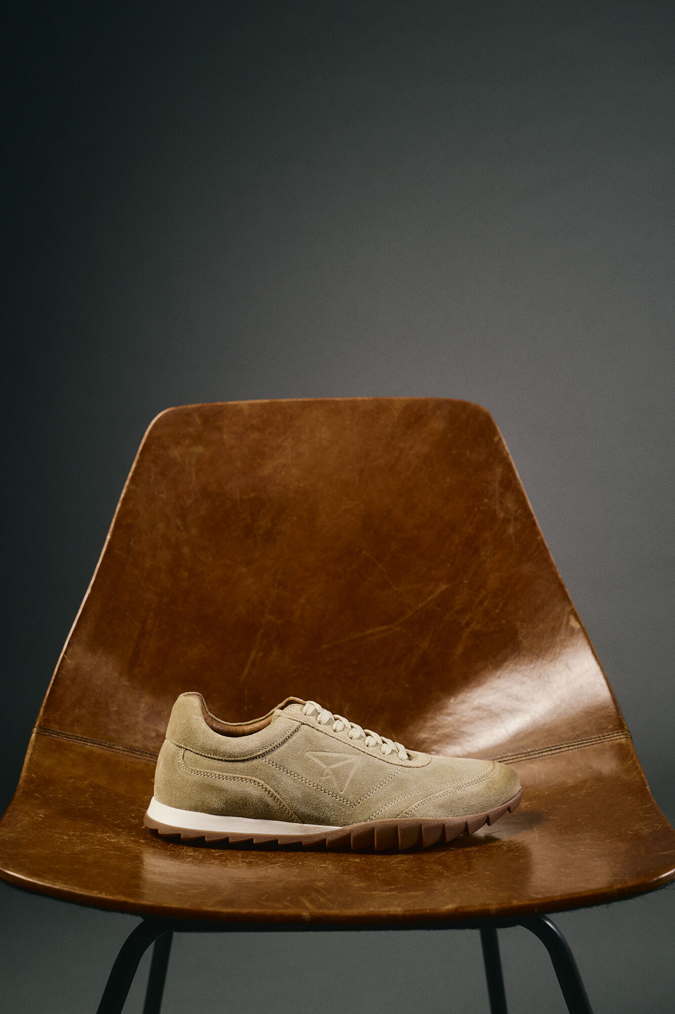 OOTO Sapatilha de pele croute