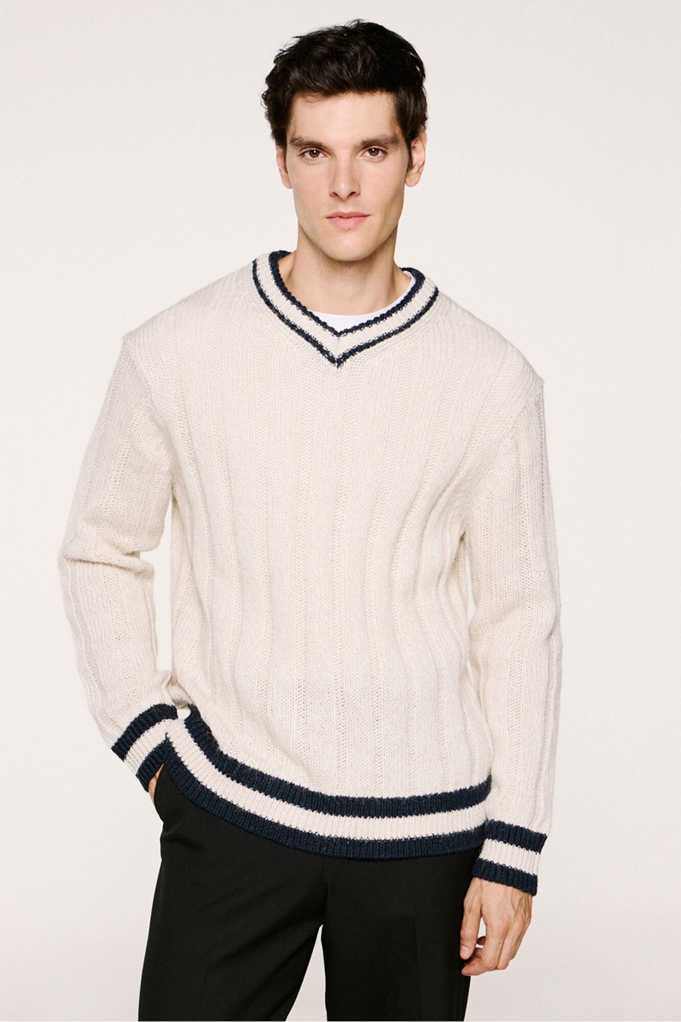 Selected Camisola de l&atilde; e alpaca com gola em V  Branco