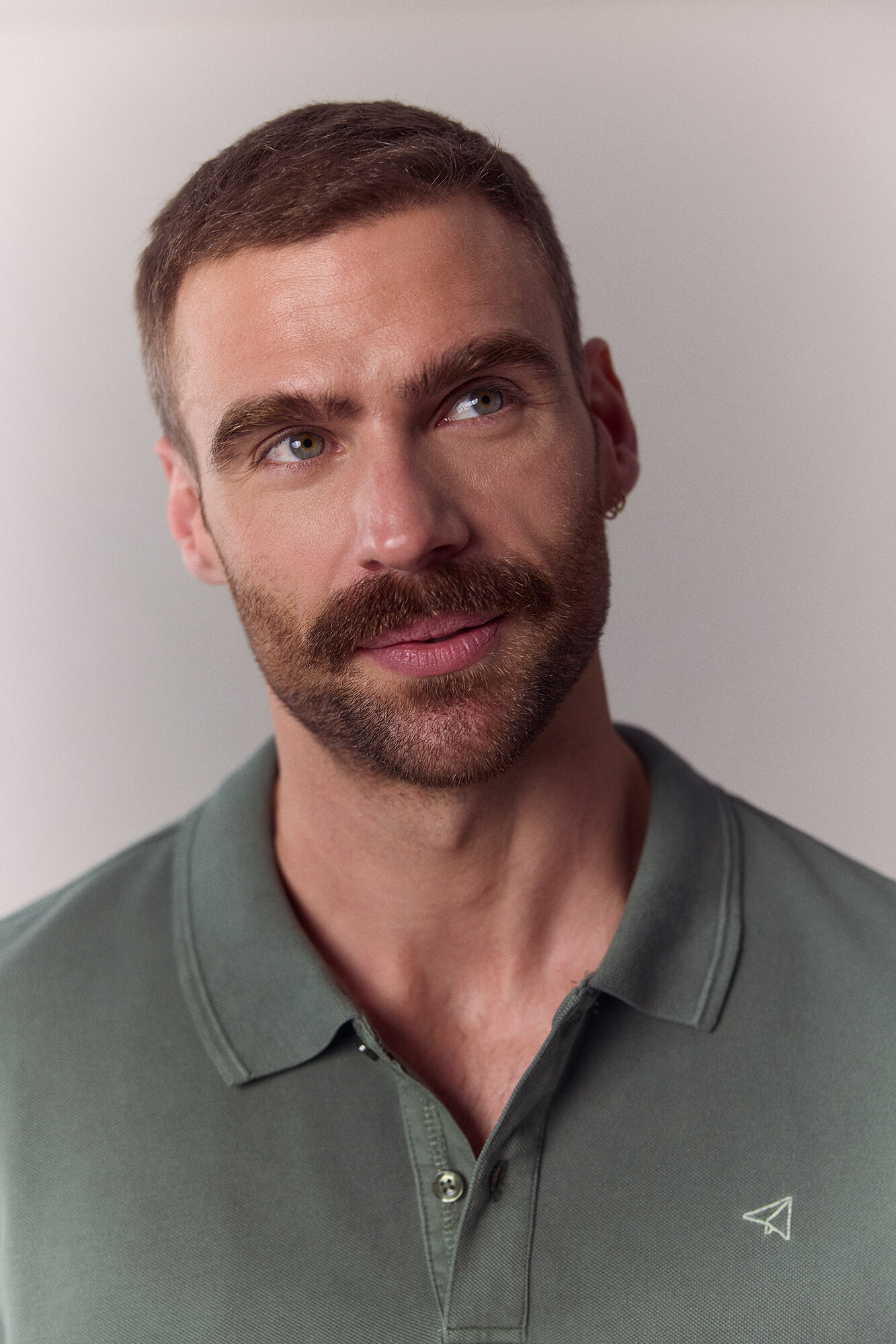 OOTO Polo b&aacute;sico em piqu&eacute; lavado Verde