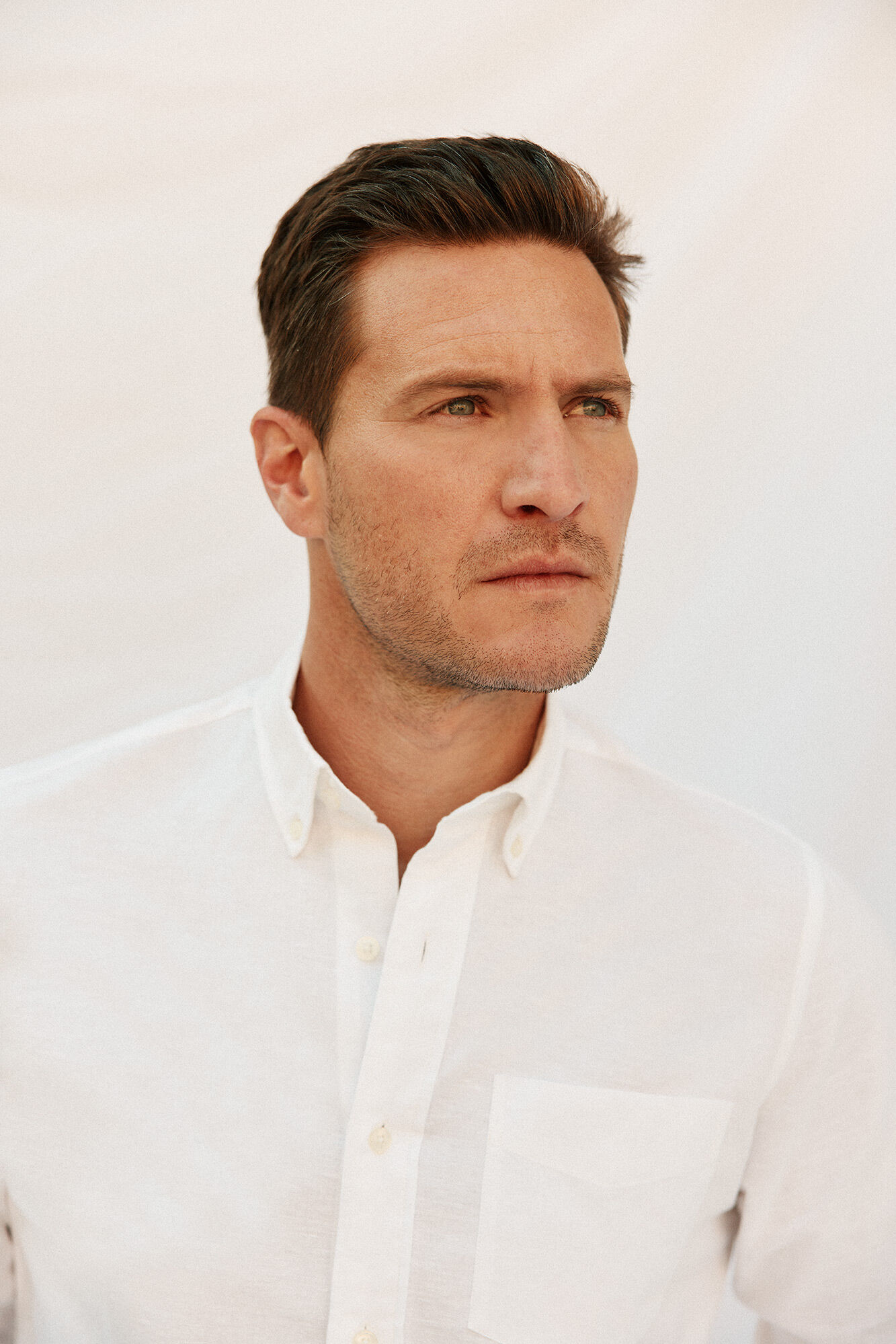 Cortefiel Plain linen/cotton shirt White