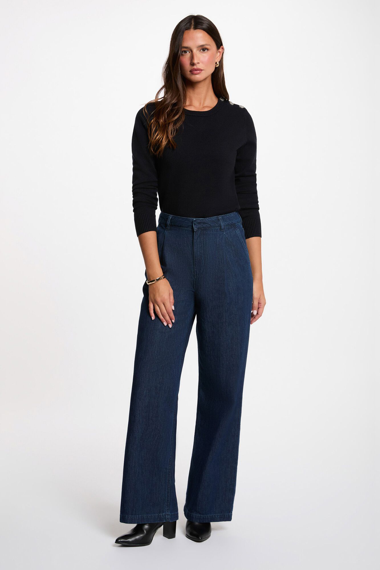 Morgan Camisola gola redonda com bot&otilde;es