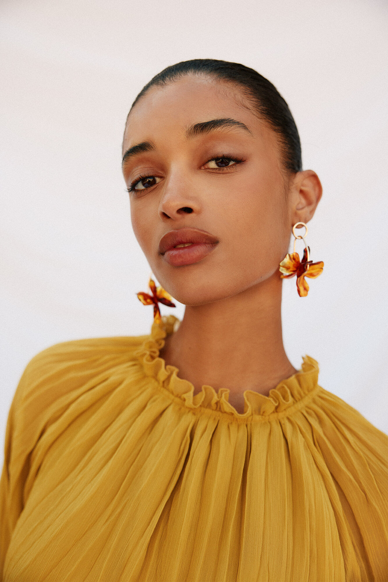 Cortefiel Flowy gathered blouse Yellow