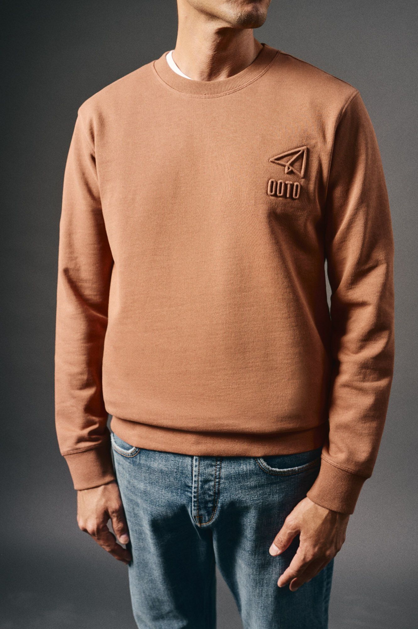 OOTO Sweatshirt com logo em relevo