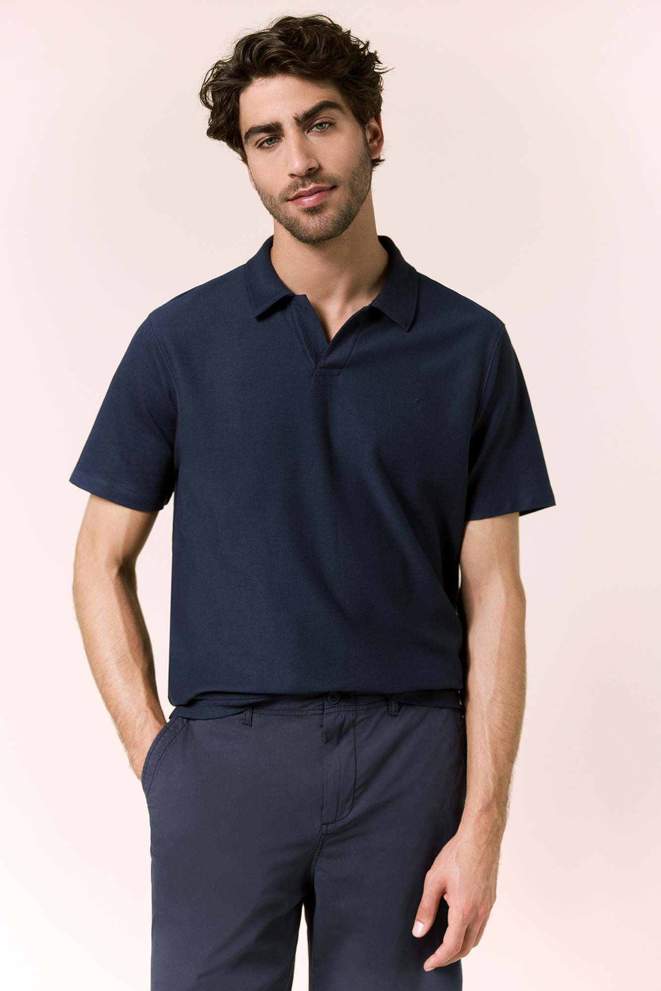 OOTO Polo piqu&eacute; cuello en V