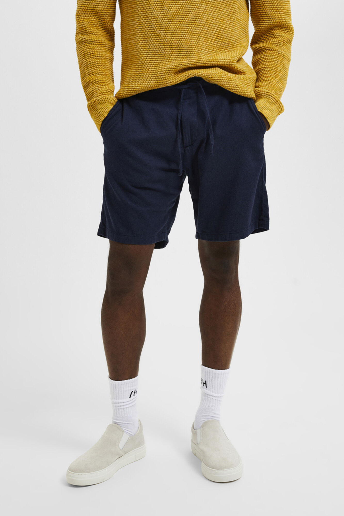 Selected Pantal&oacute;n chino corto