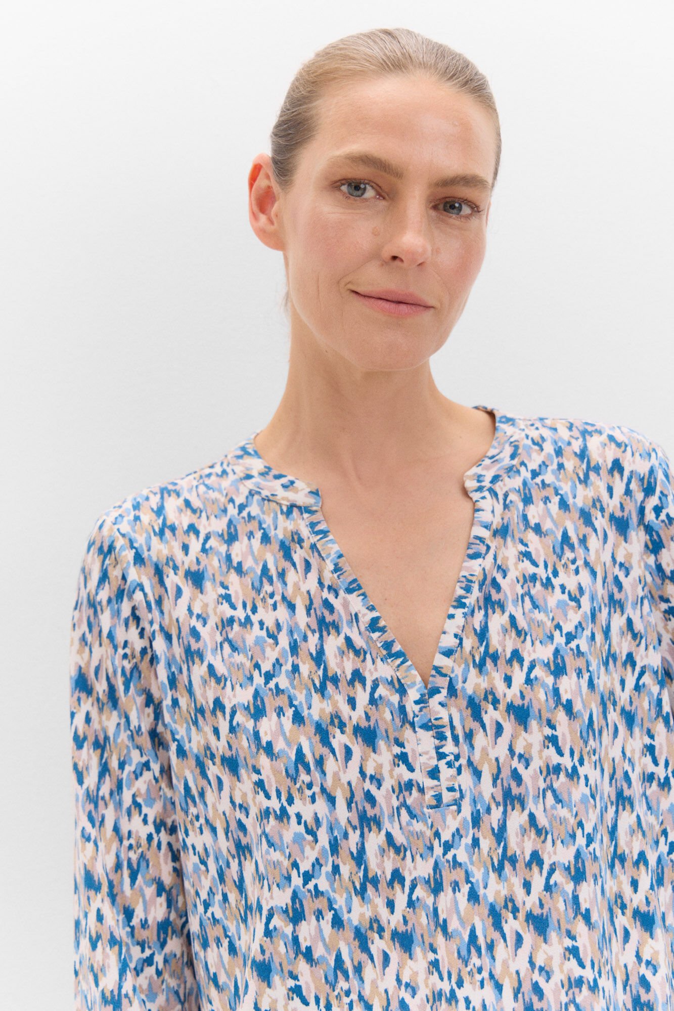 Cortefiel Essential mandarin collar T-shirt