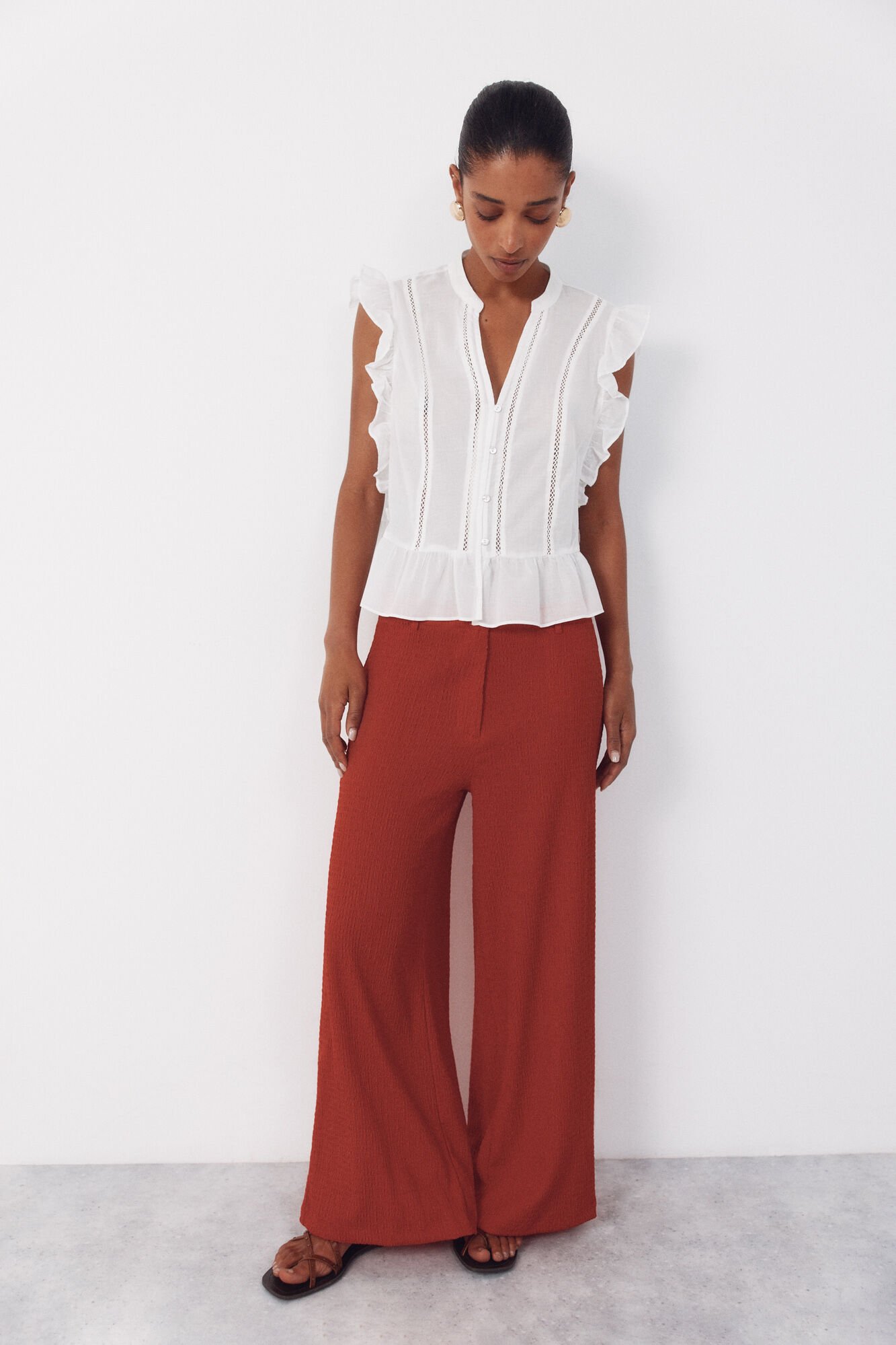 Cortefiel Flowy textured trousers Coral