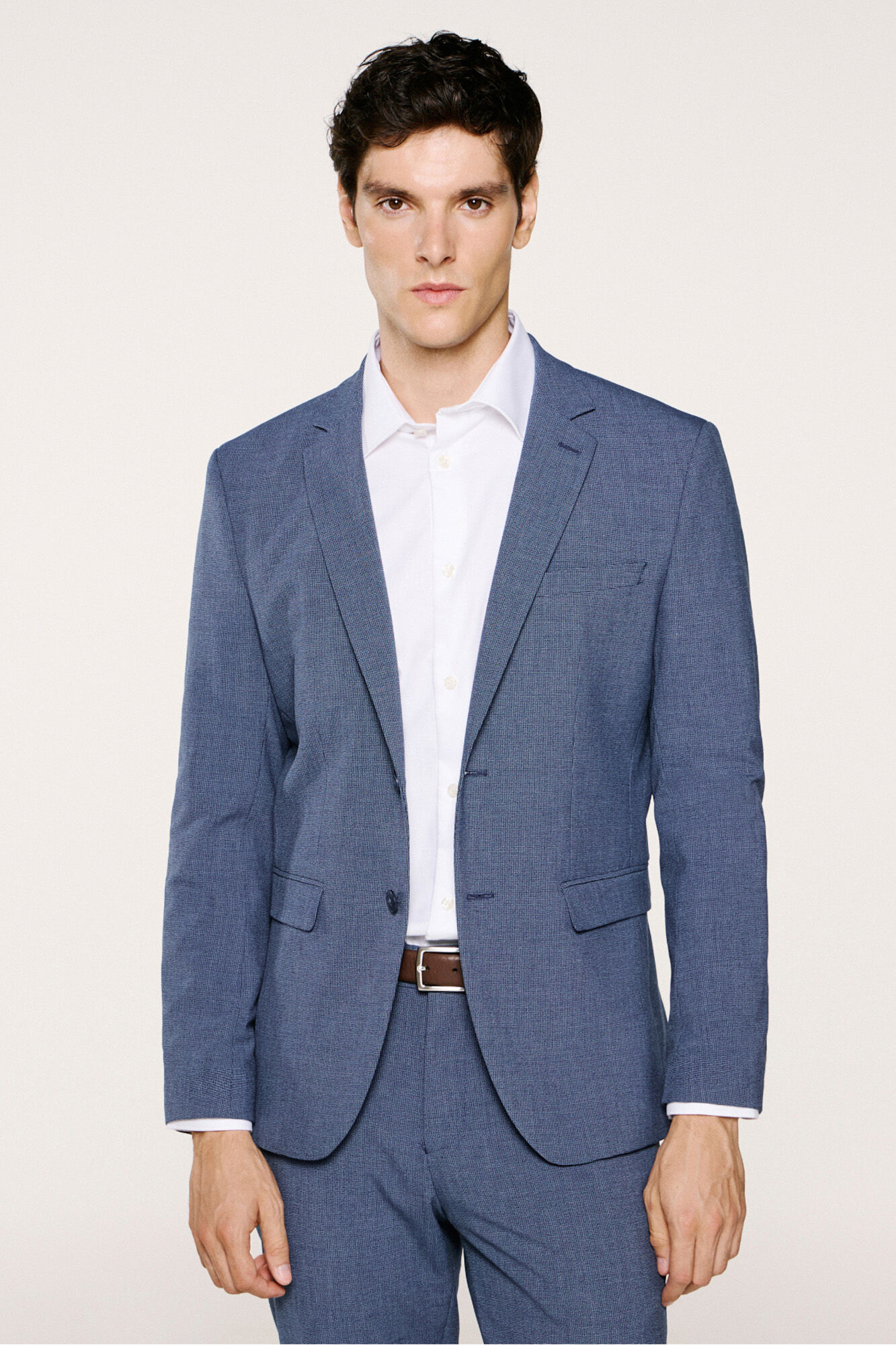 Selected Americana Slim Fit confeccionada con materiales reciclados. Azul