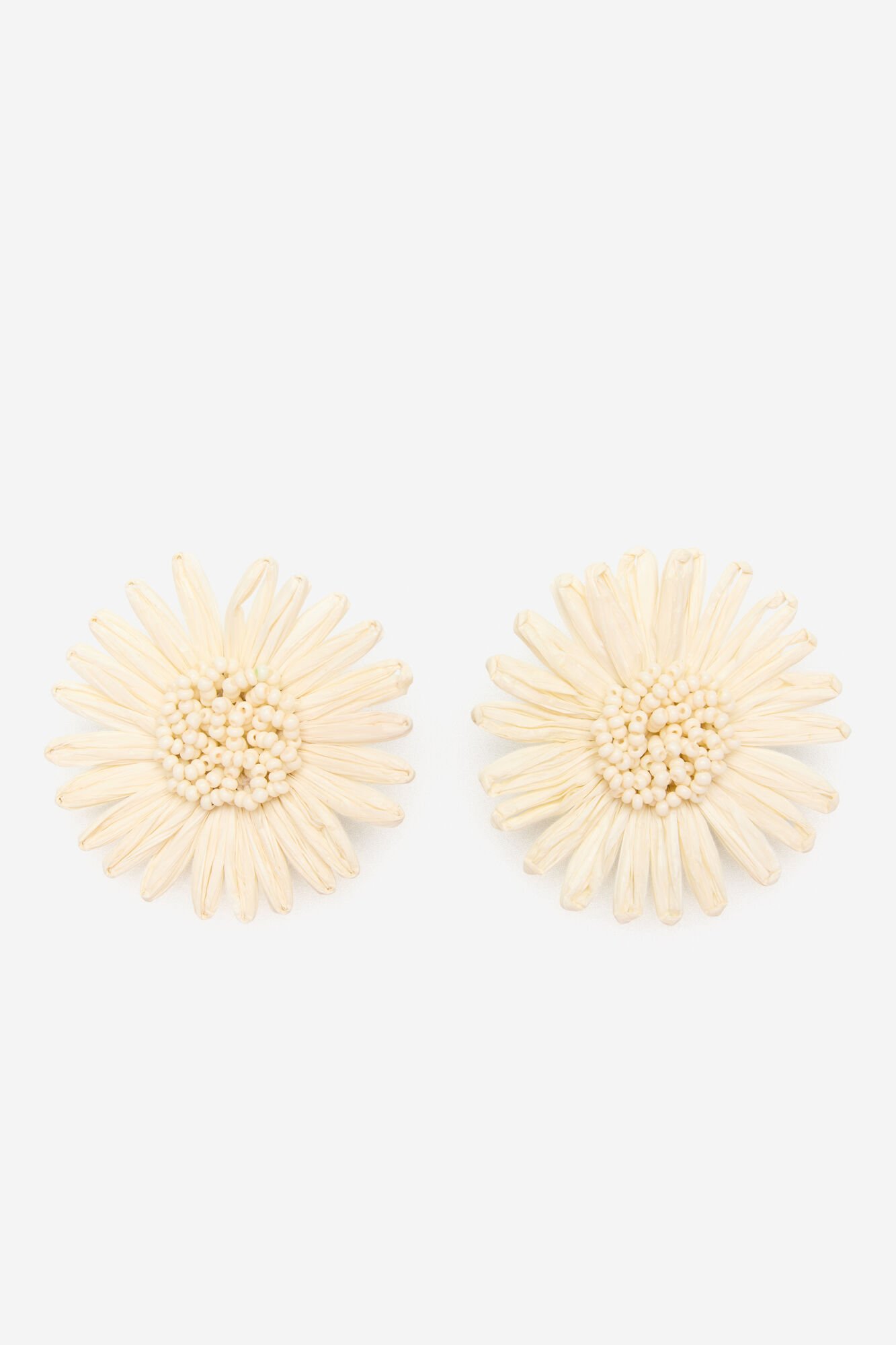 Cortefiel Daisy earrings