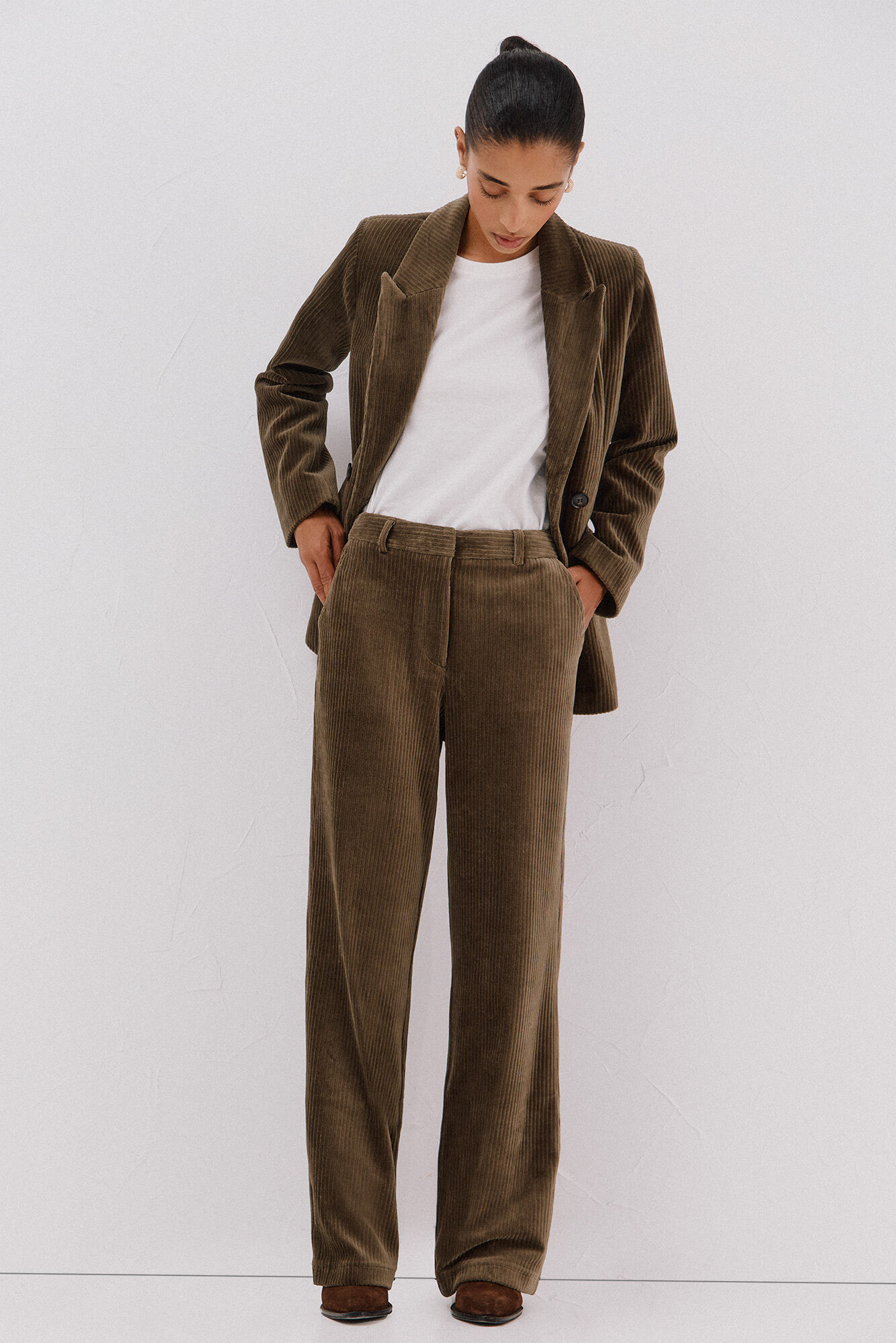 Cortefiel Wide- corduroy women's trousers