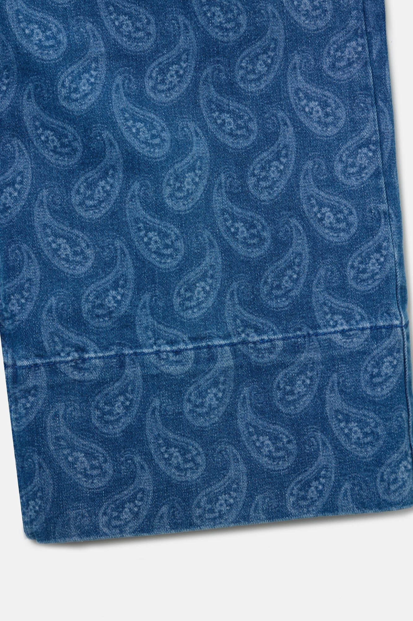 Silbon Cal&ccedil;a denim com estampado paisley Azul