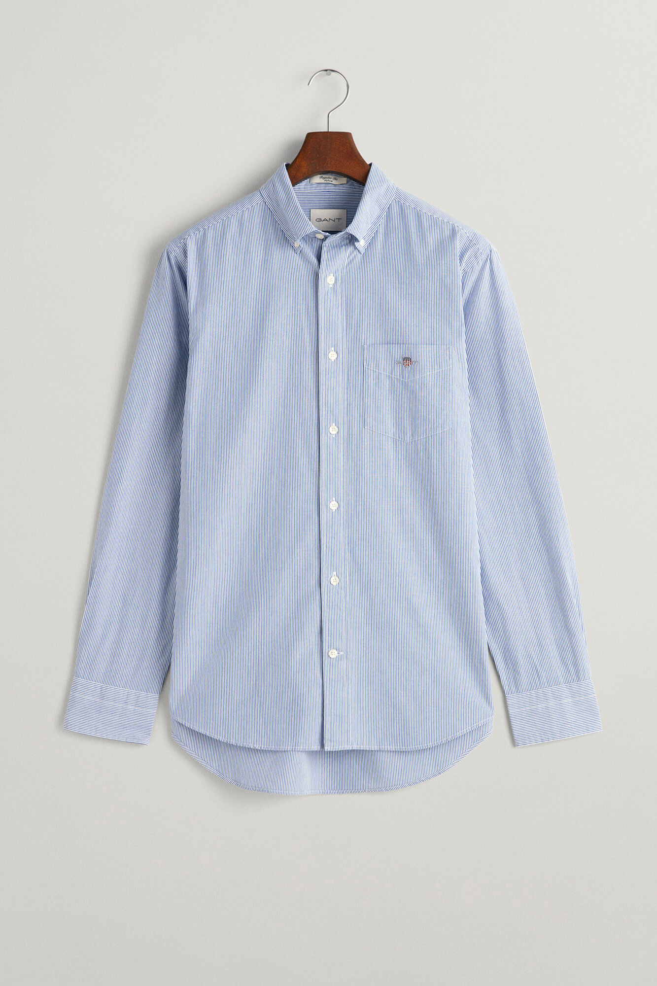 Gant Camisa de popelina &agrave;s riscas largas de corte regular