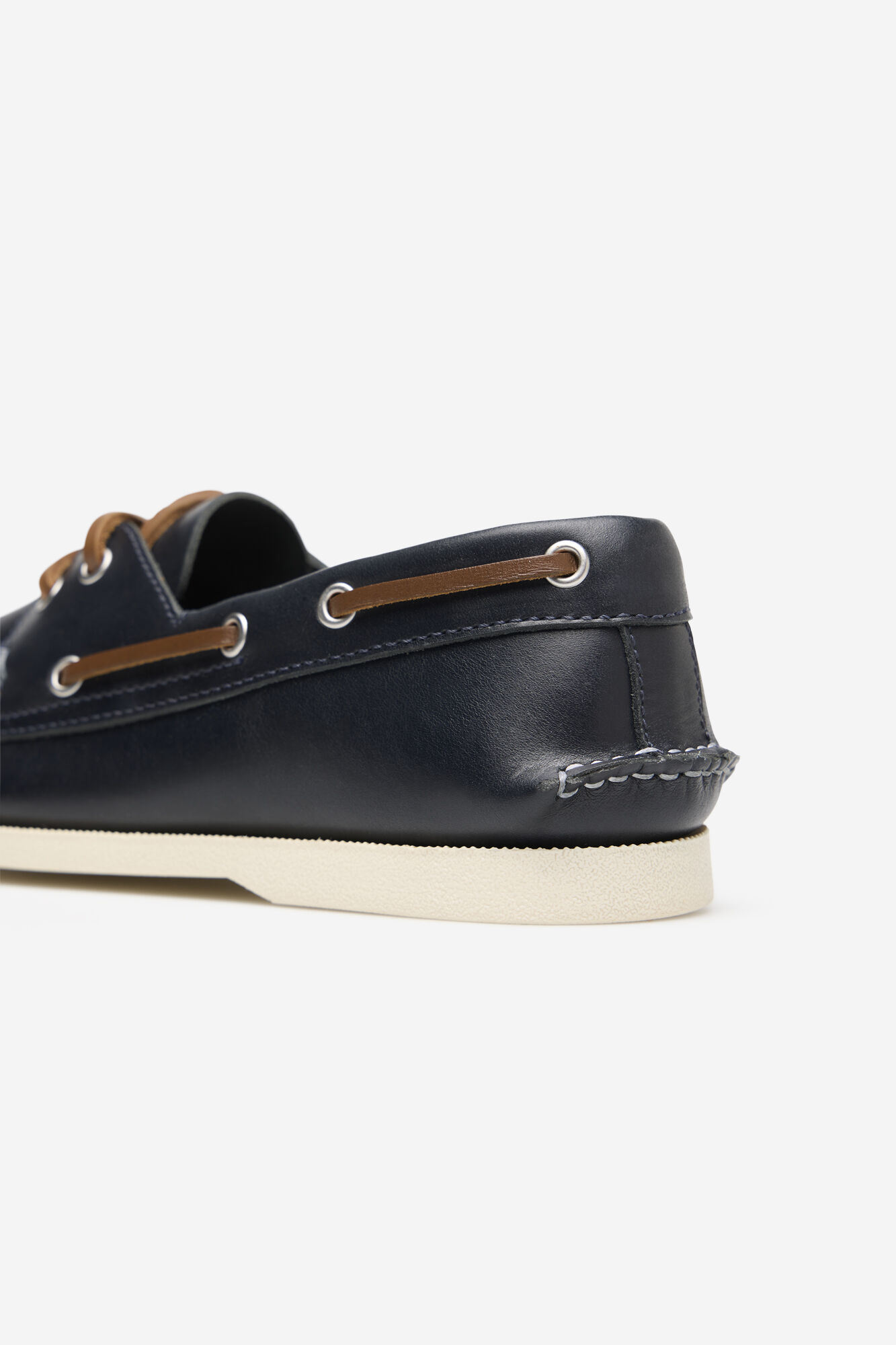 Cortefiel Sapato n&aacute;utico de pele Azul