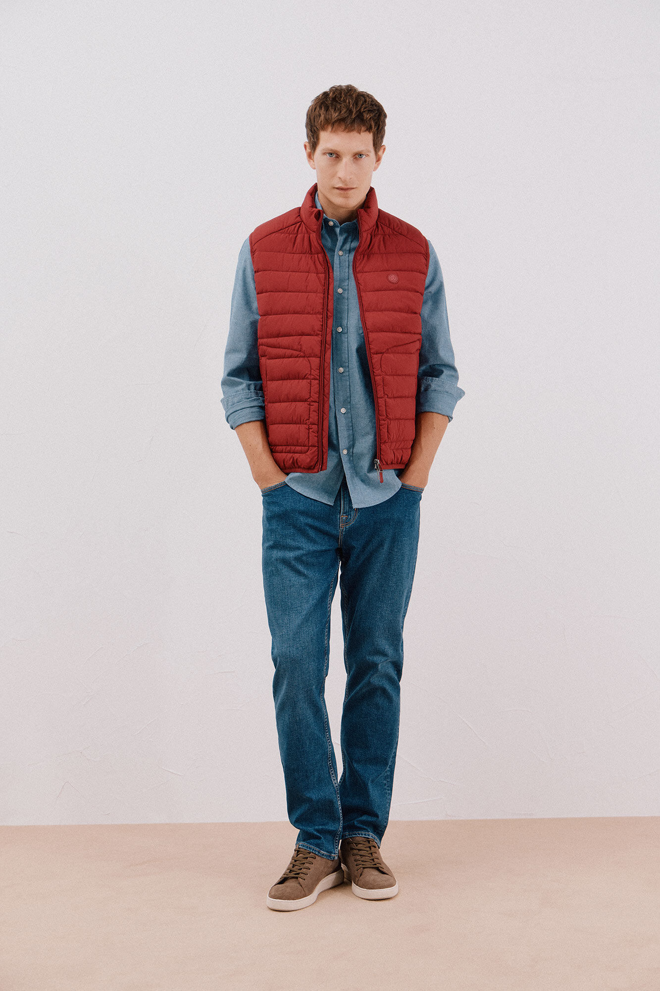 Cortefiel Ultra-light quilted gilet
