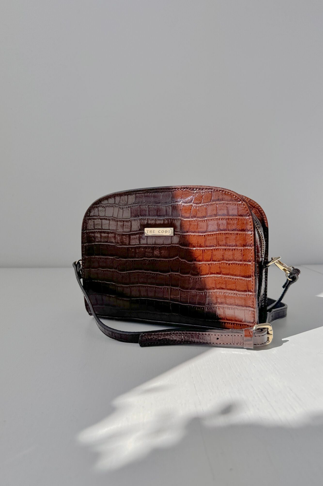 The Code Bolsa a tiracolo Casandra em pele
