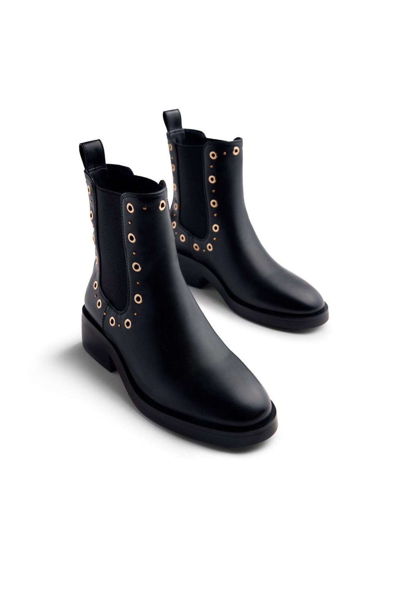 Gioseppo Halma studded and studded Chelsea boots Black