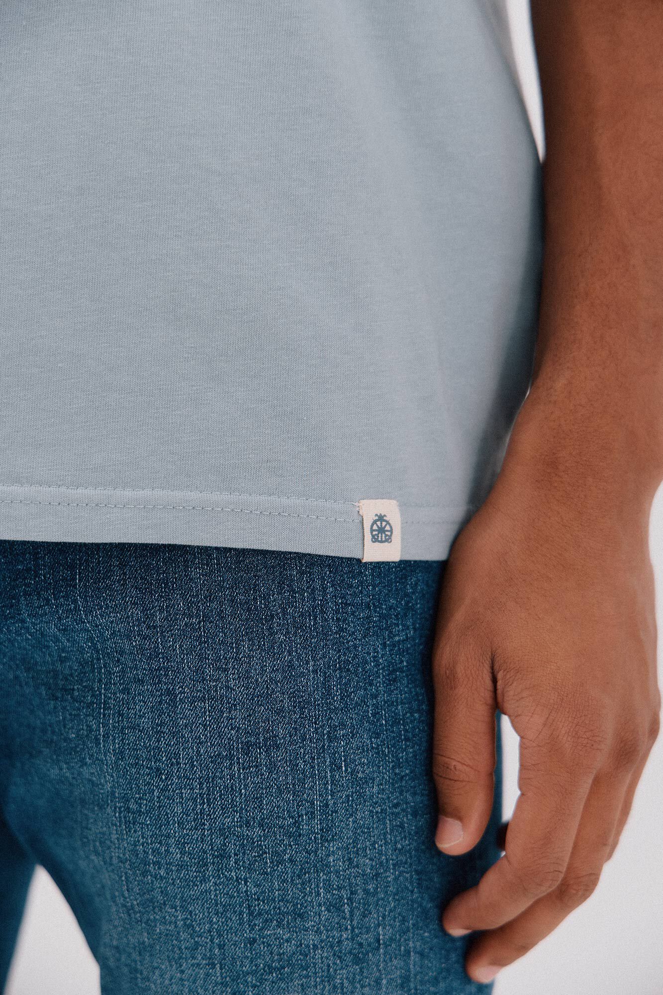 Cortefiel Basic T-shirt Blue