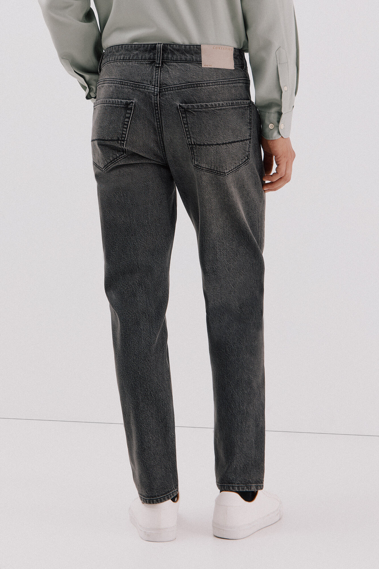 Cortefiel Tapered fit jeans Grey