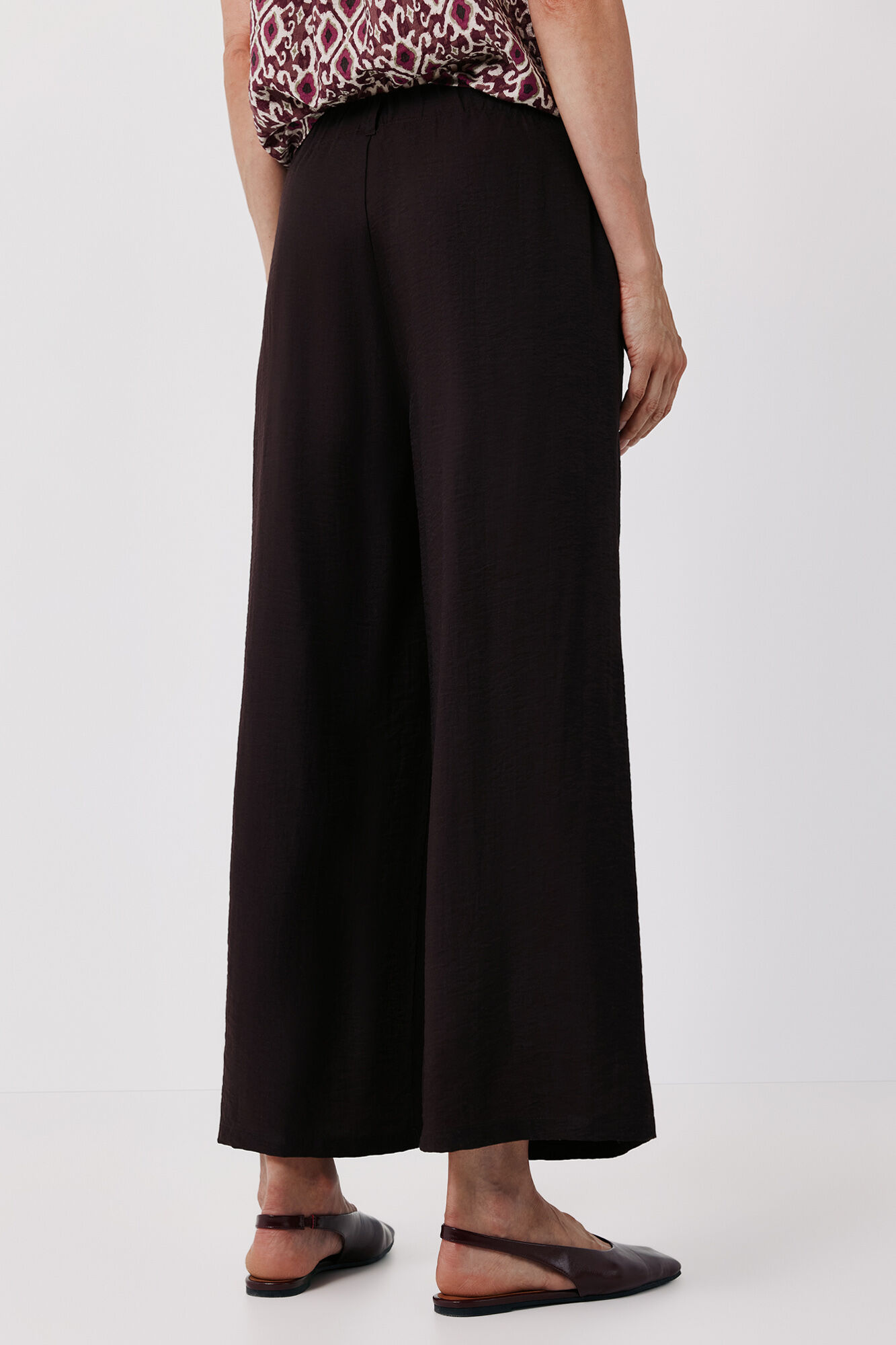 Cortefiel Fluid wide trousers Dark brown