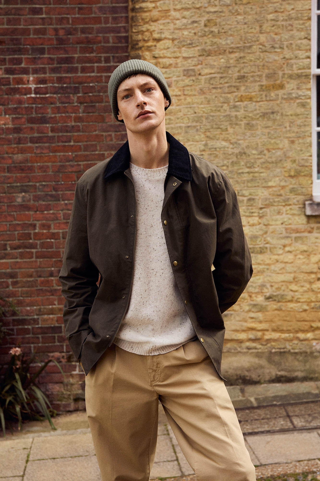 Selected Casaco com gola em veludo hidrorrepelente.