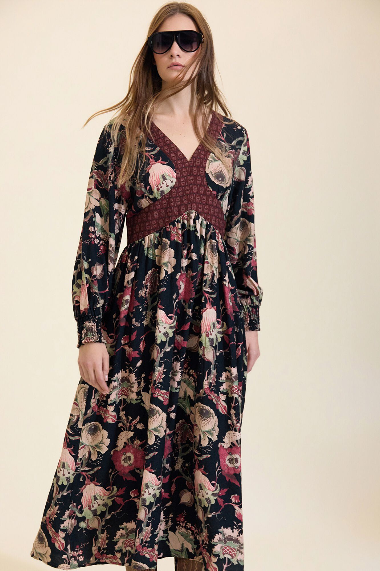 Meisie Vestido largo con estampado mixto