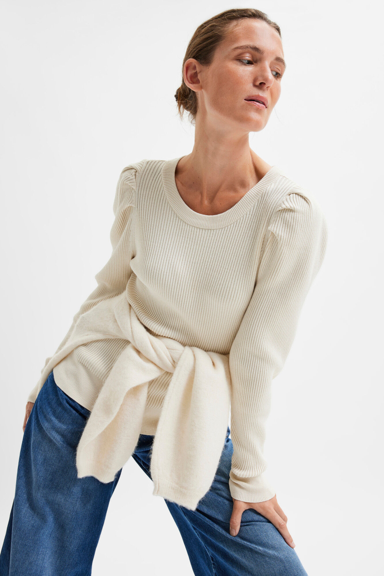 Selected Femme Jersey rib con mangas abullonadas confeccionado con Lenzing ECOVERO Gris