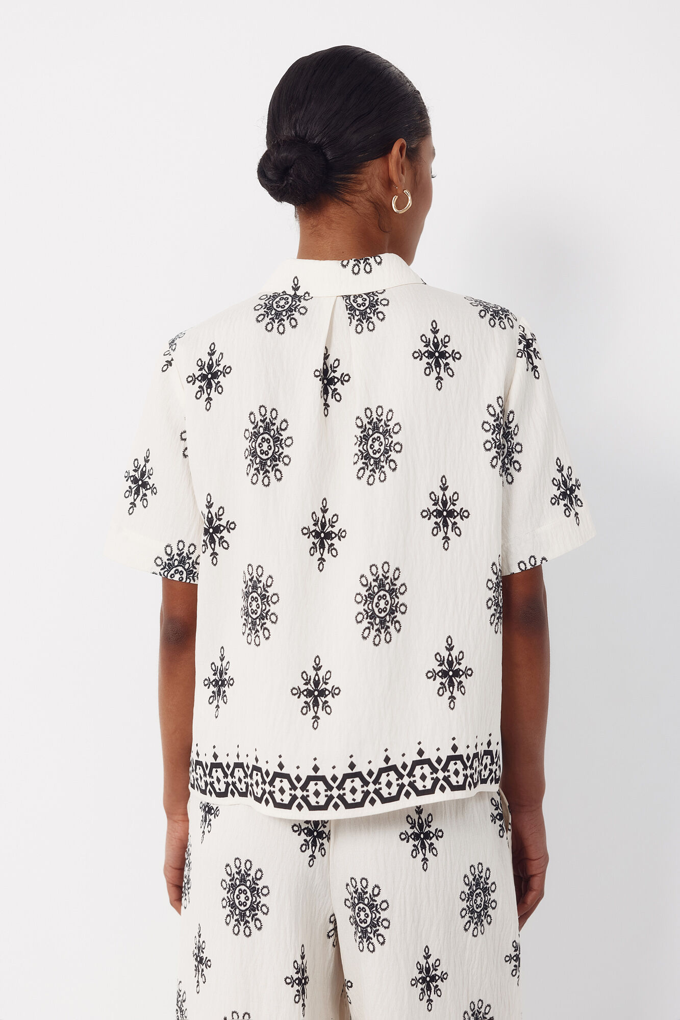 Cortefiel Camisa manga curta estampada Impress&atilde;o